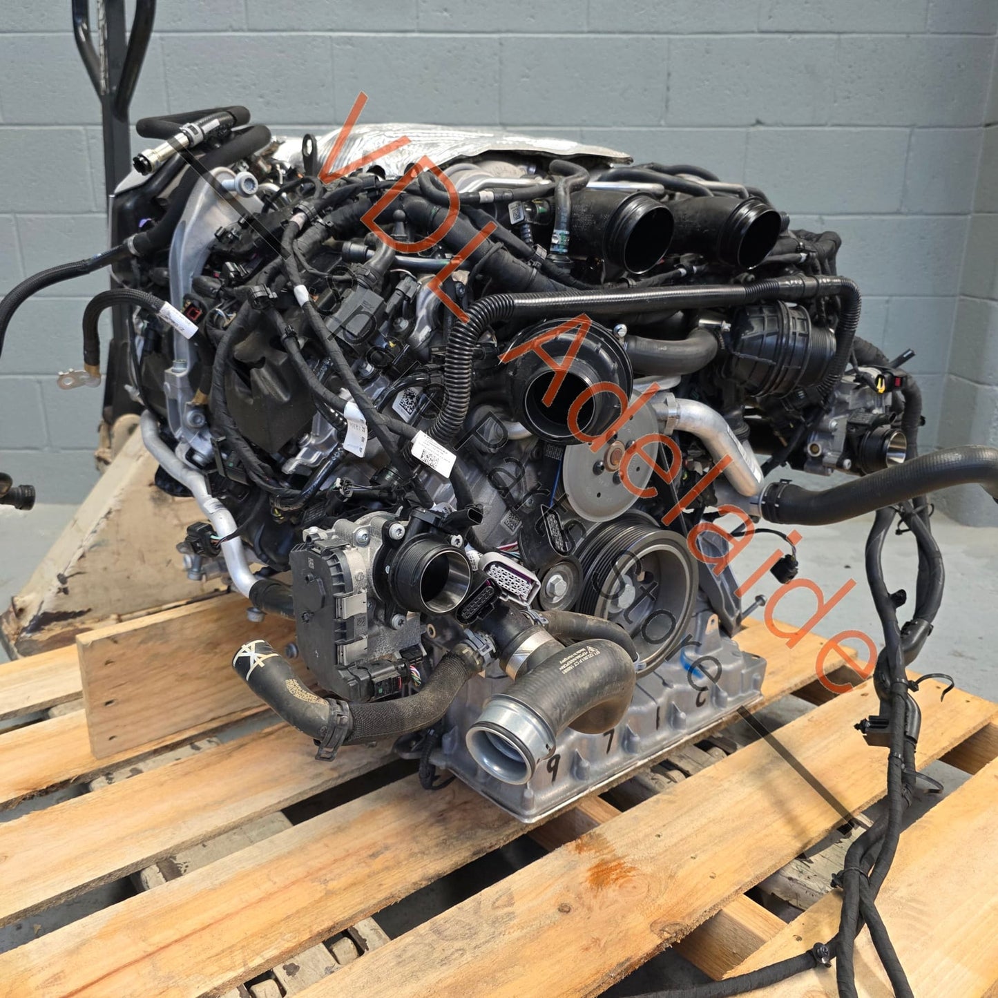 9A710002204 PAC100031    Porsche Panamera 2.9 V6 DGP DGPA Engine 243kw Complete drop-out Motor with Wiring & Turbos etc
