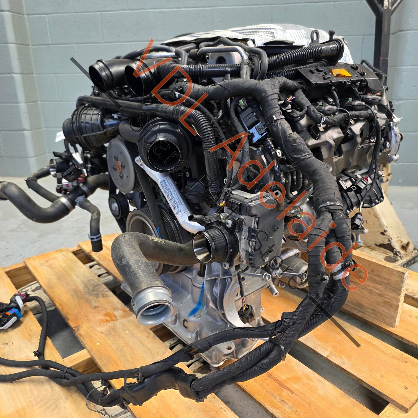 9A710002204 PAC100031    Porsche Panamera 2.9 V6 DGP DGPA Engine 243kw Complete drop-out Motor with Wiring & Turbos etc