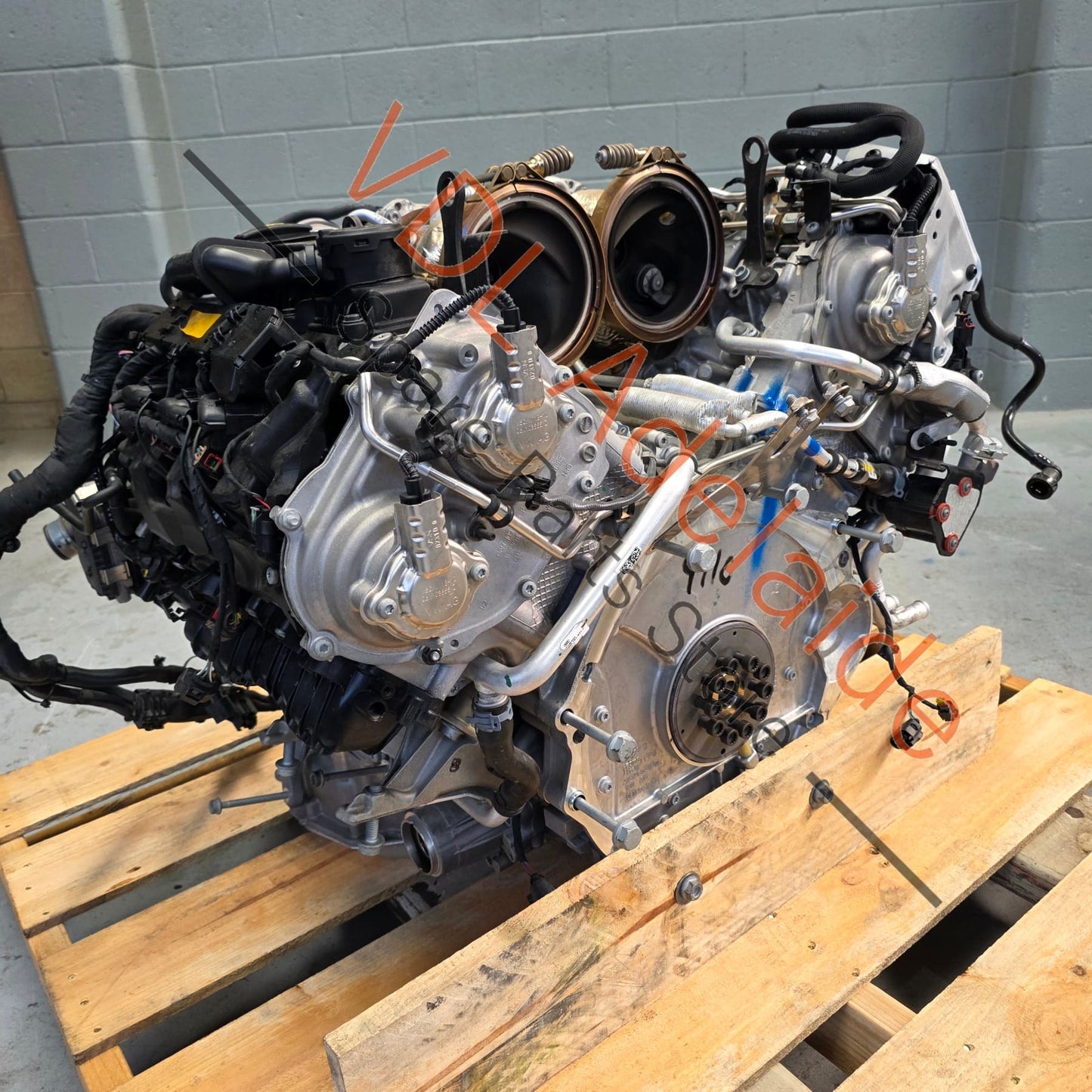 9A710002204 PAC100031    Porsche Panamera 2.9 V6 DGP DGPA Engine 243kw Complete drop-out Motor with Wiring & Turbos etc