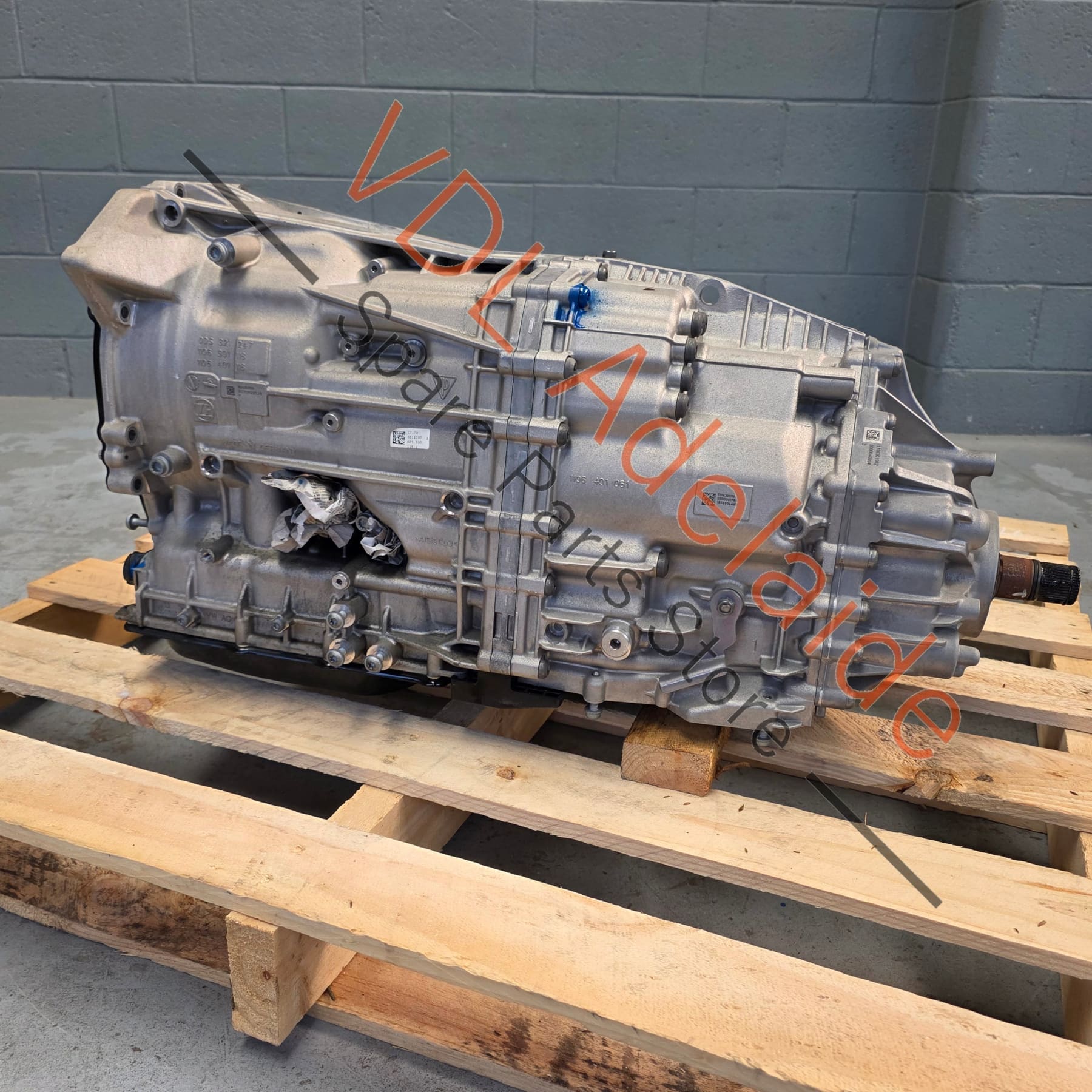 9A7300027A     Porsche Panamera e-Hybrid 8 Speed Transmission Gearbox C0DS5 9A7300027A
