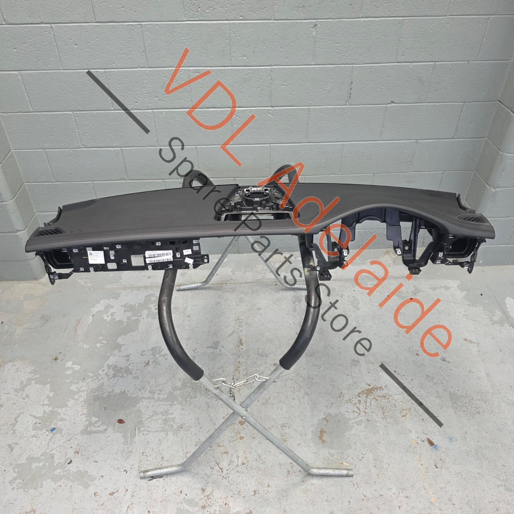 971857003S7P8 971880204    Porsche Panamera 971 2016-2024 RHD Dashboard with Airbag Kit 971857003S 7P8 971880204