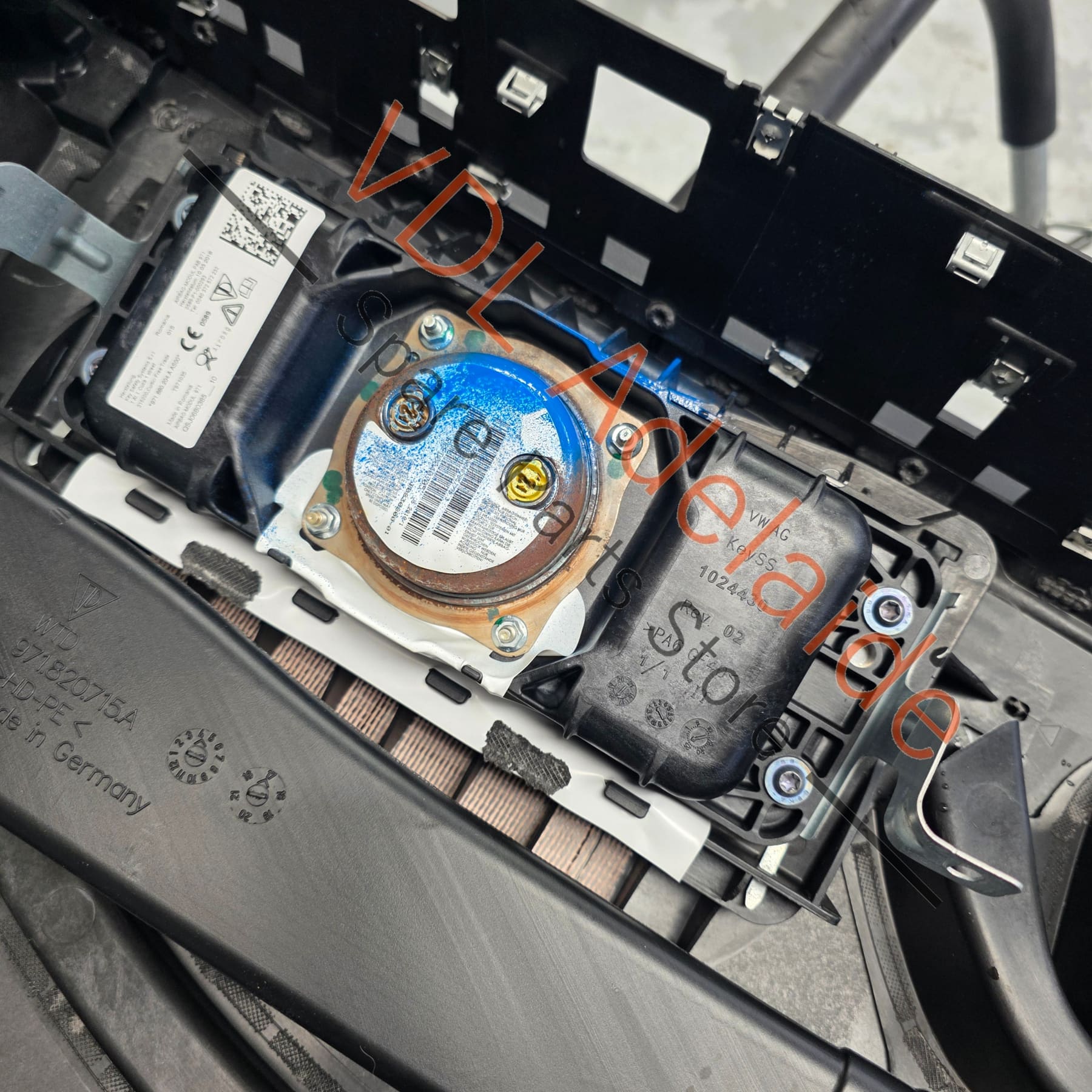 971857003S7P8 971880204    Porsche Panamera 971 2016-2024 RHD Dashboard with Airbag Kit 971857003S 7P8 971880204