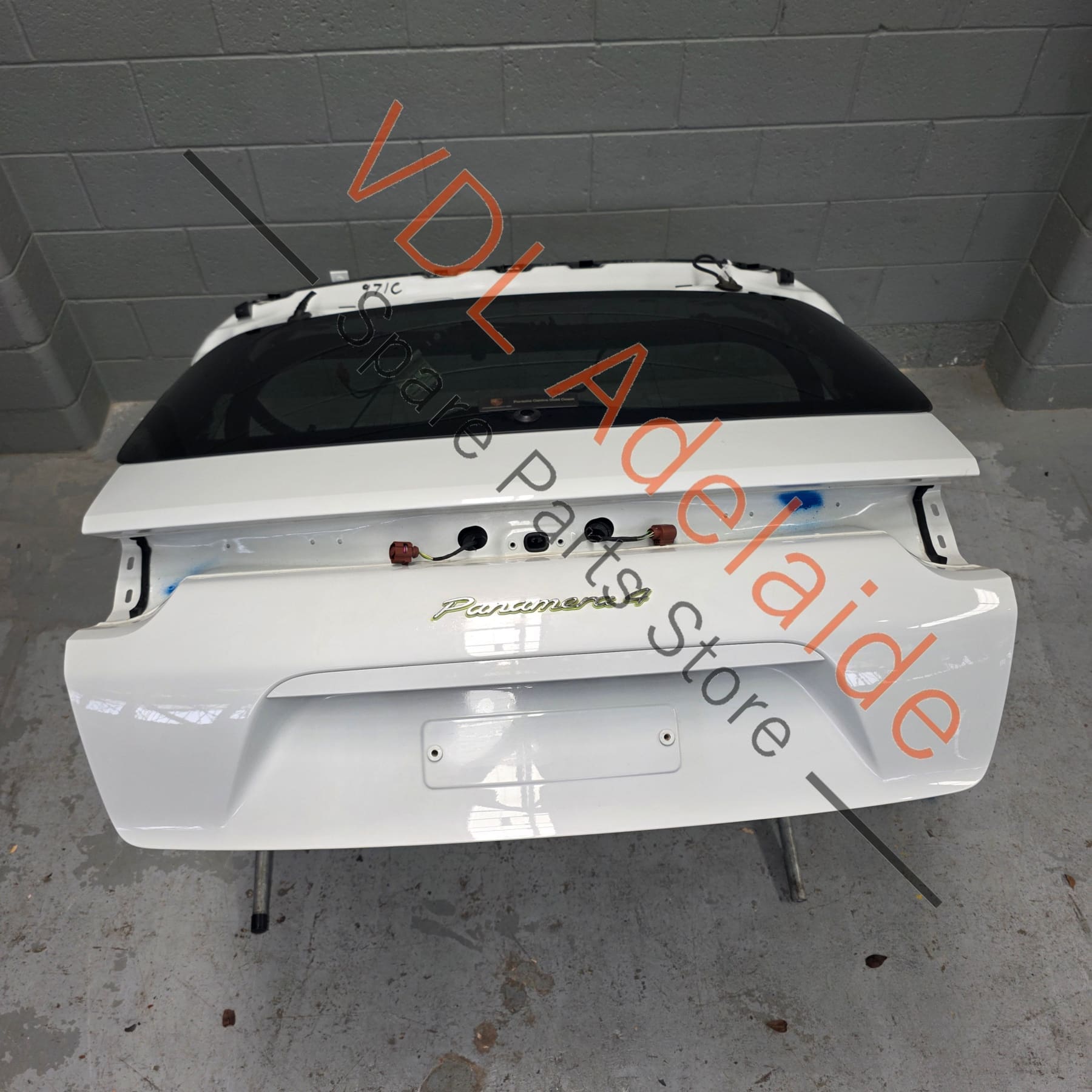 974827025AY     Porsche Panamera 971 Turismo Rear Hatch Boot Trunk Panel Lid Carrara White S9R / 2Y 974827025AY