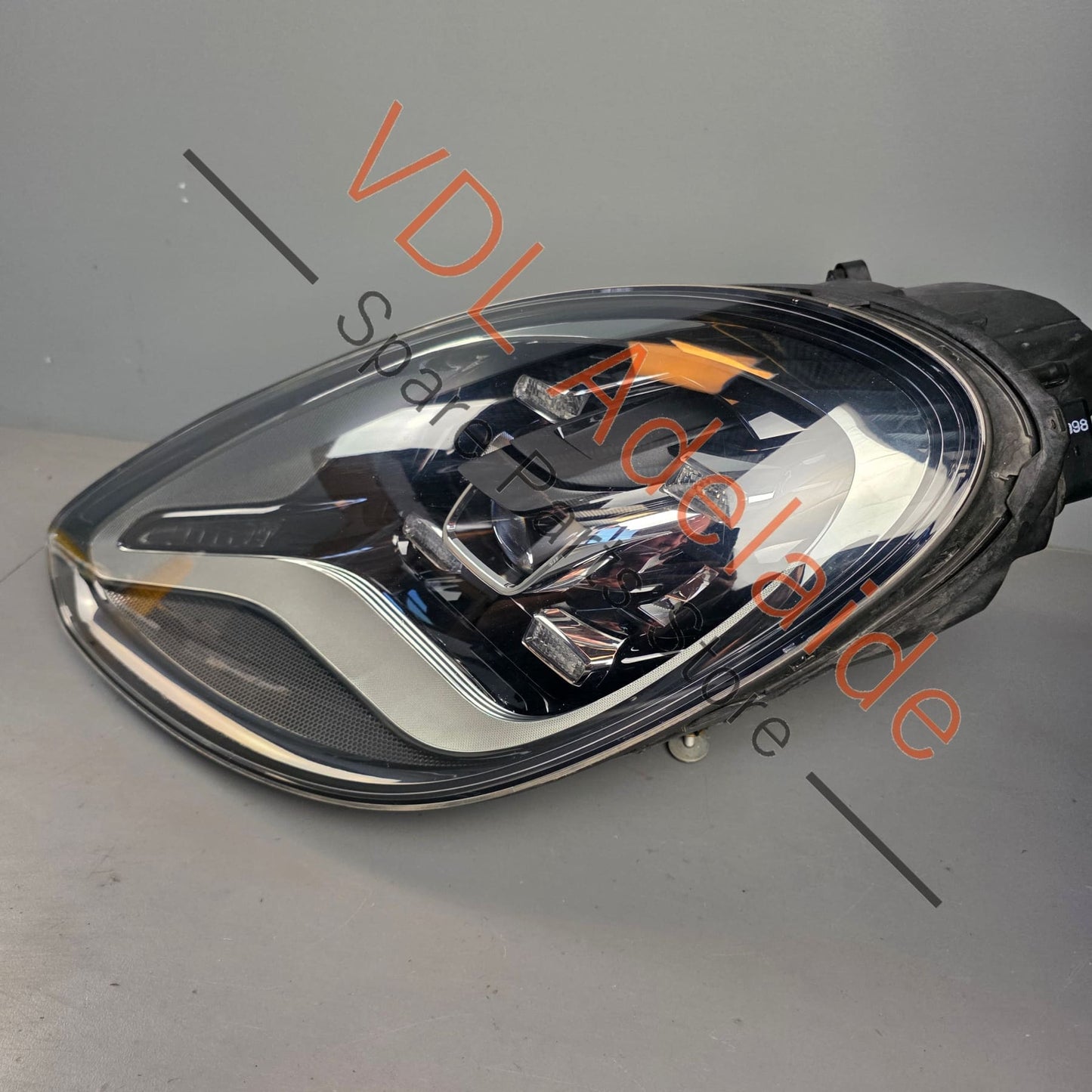 971941043L 971941043J 971941043G   Porsche Panamera 971 PDLS LED Headlight Left 971941043L