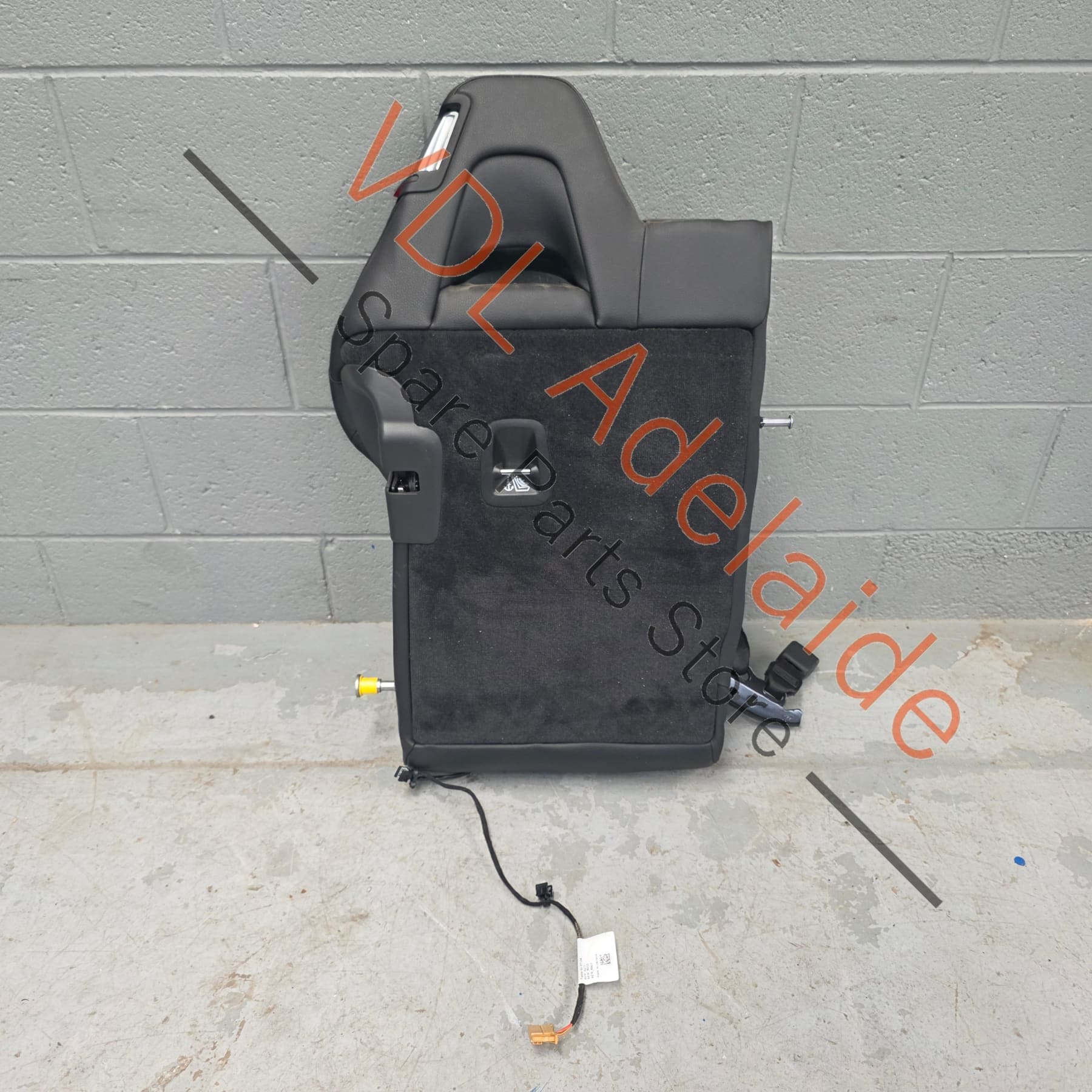 974885805JGDB     Porsche Panamera 971 Rear Left Seat Back Backrest 974885805J GDB with Porsche Crest