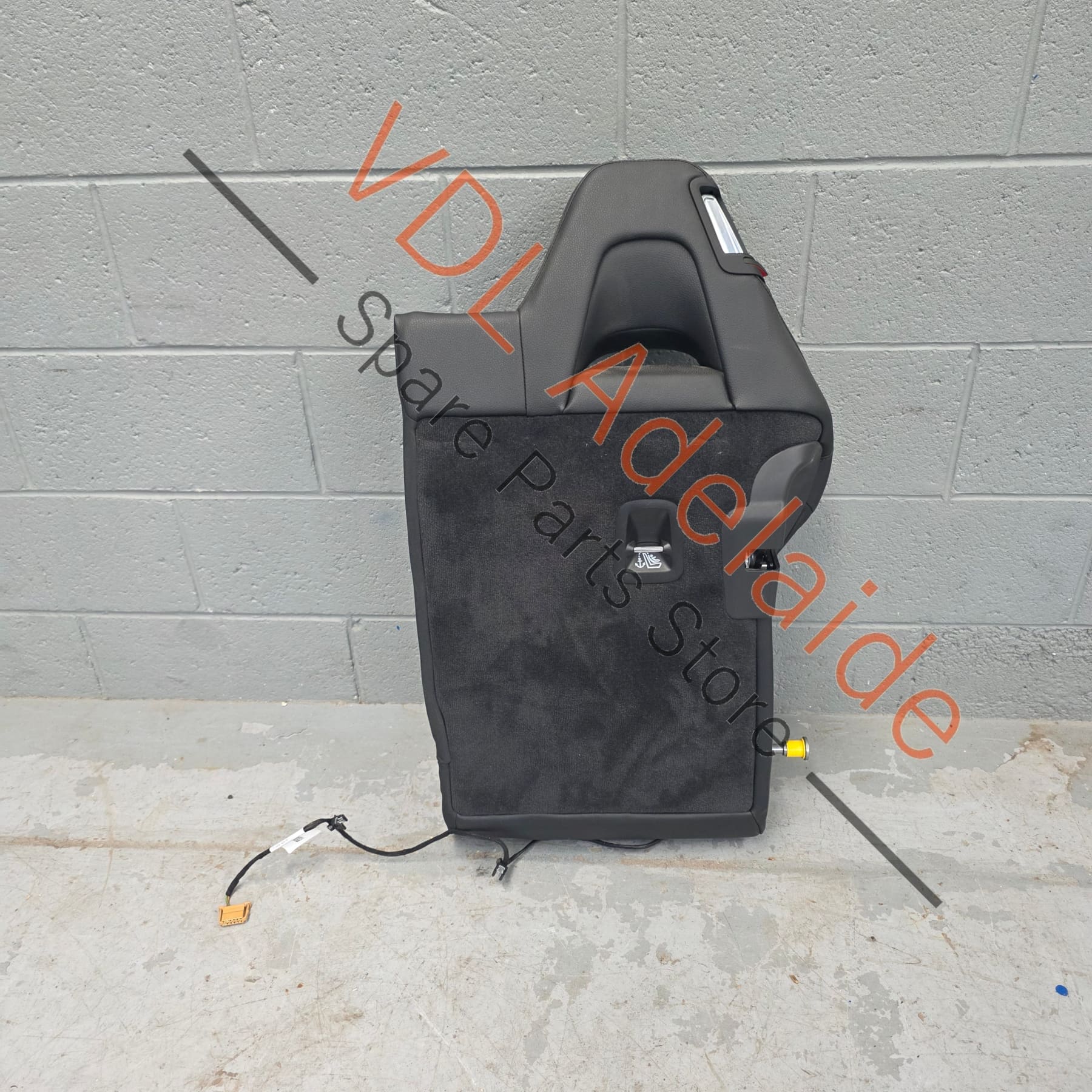 974885806JGDB     Porsche Panamera 971 Rear Right Seat Back Backrest 974885806J GDB with Porsche Crest