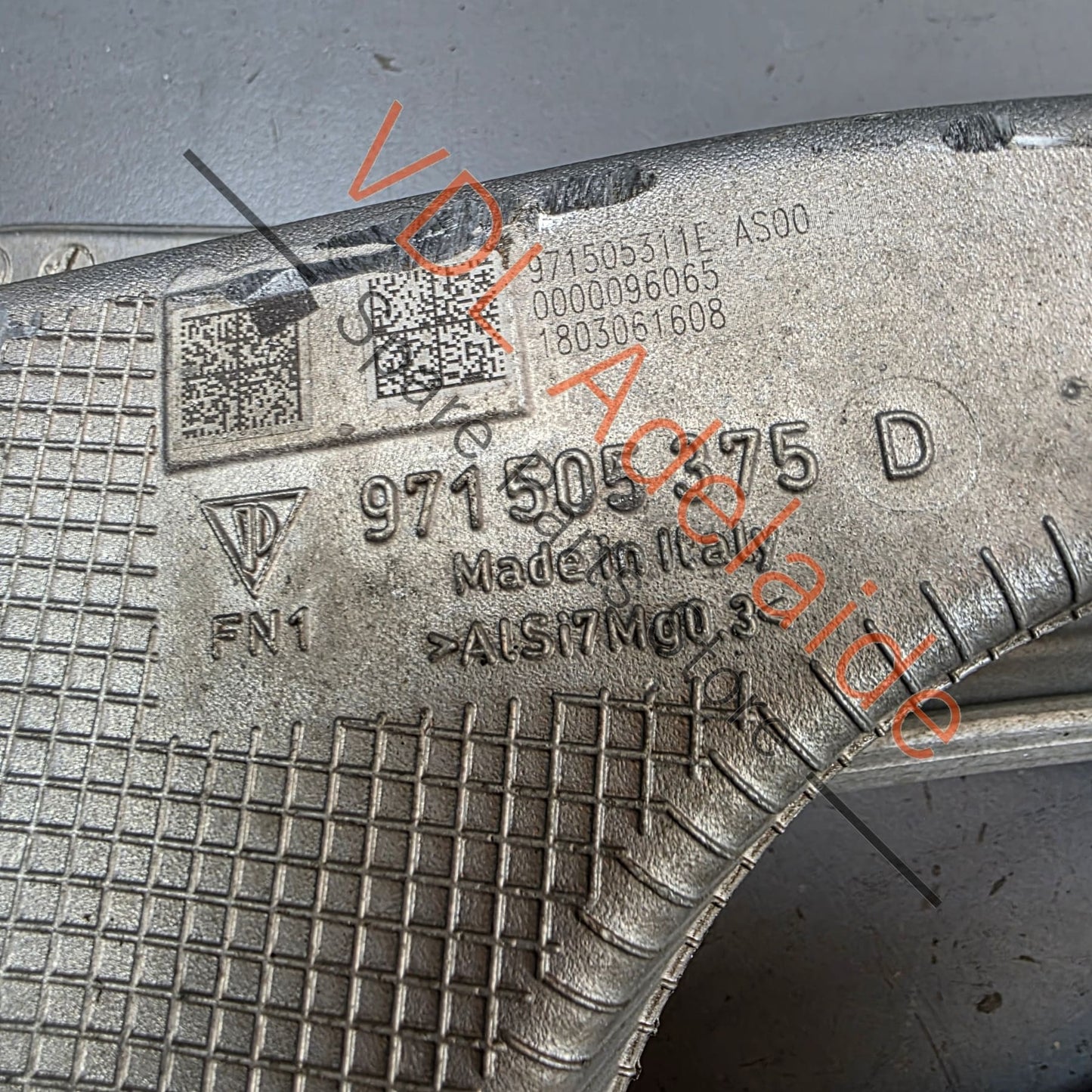 971505311E 971505397A 971505323B 971501529B  Porsche Panamera 971 Rear Suspension Wishbone Control Arm Set Left