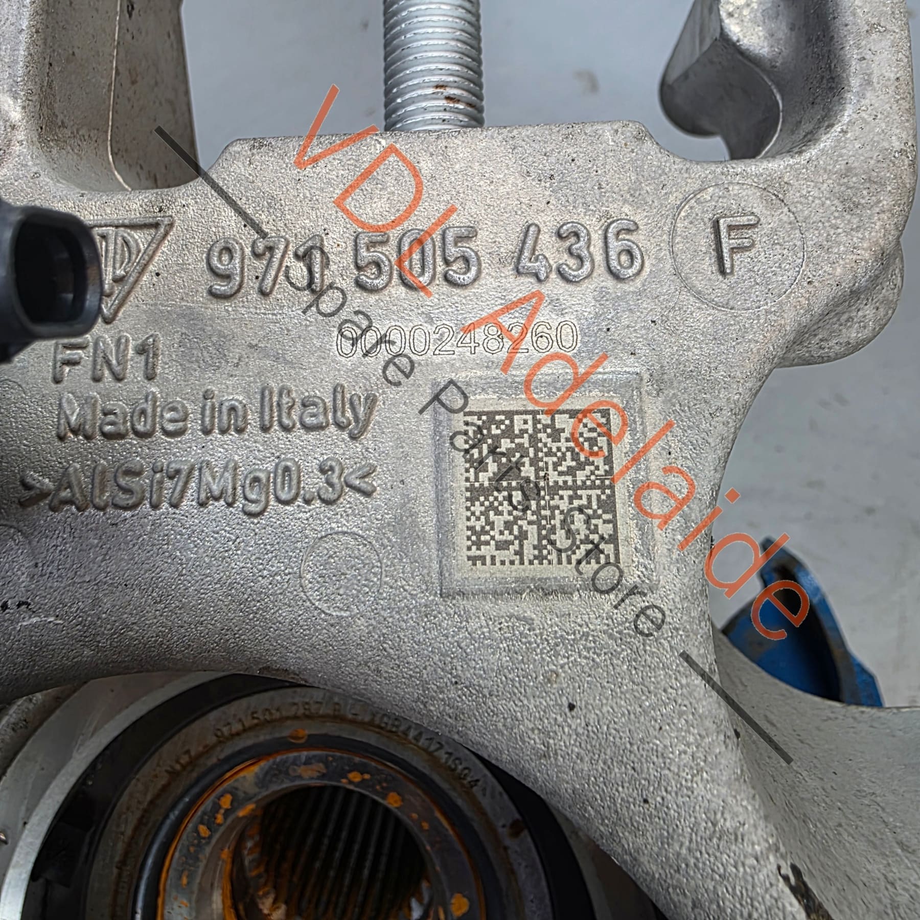 971505436F     Porsche Panamera 971 Rear Right Wheel Bearing  Hub Knuckle 971505436F