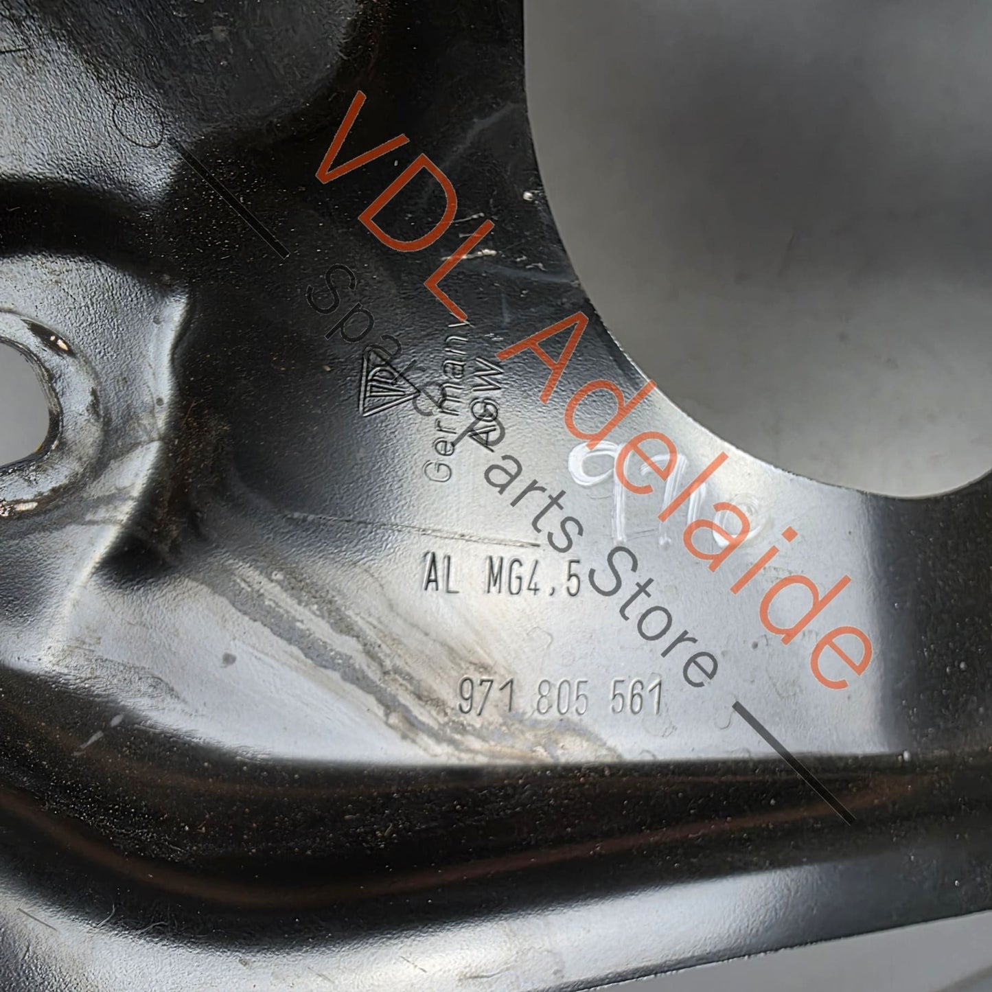 971805561A     Porsche Panamera 971 Front Radiator Reinforcement Panel 971805561A