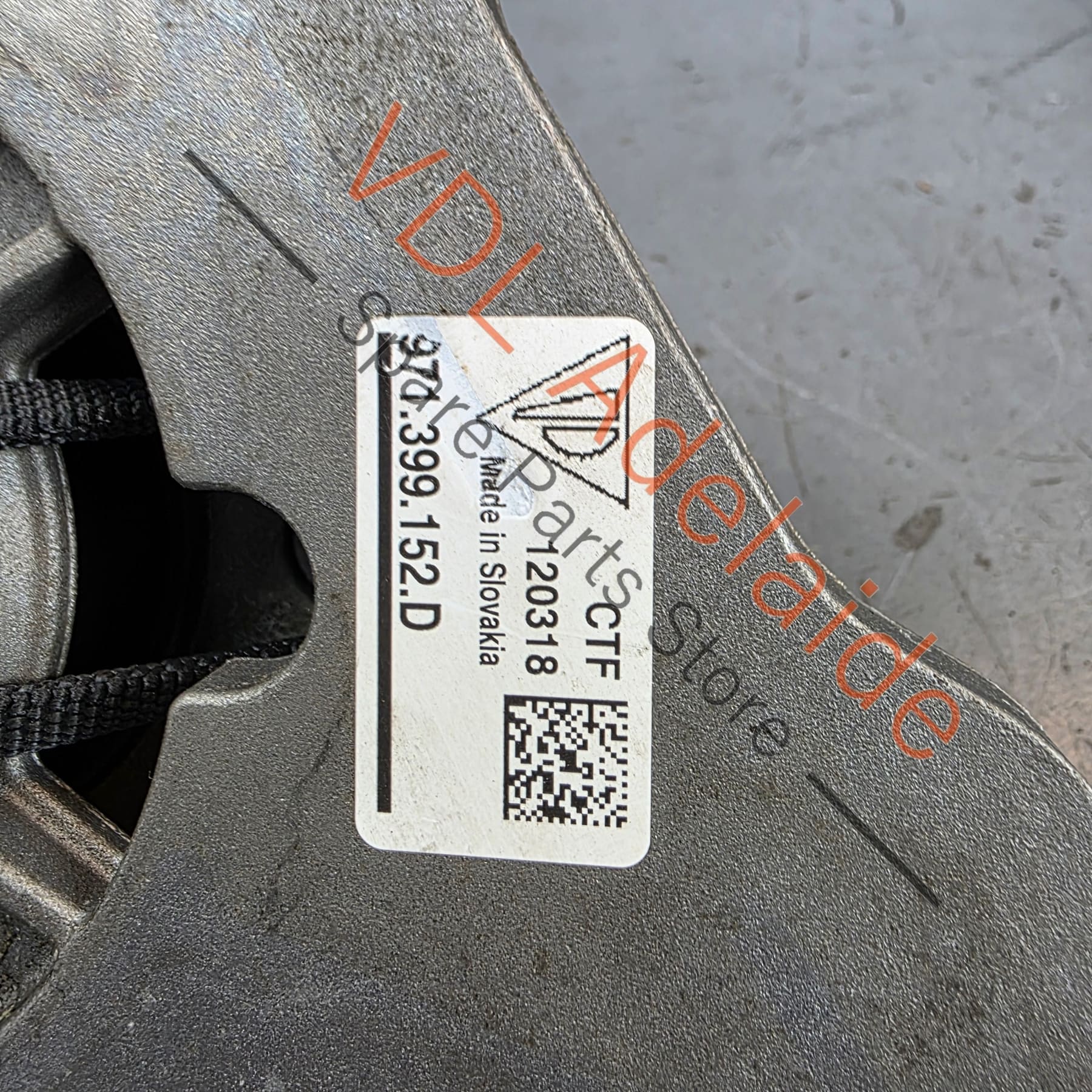 
9A739915103 9A739915104 9A739915203 9A739915204  Porsche Panamera 971 Pair of Gearbox Mounts 9A739915104 971399151D