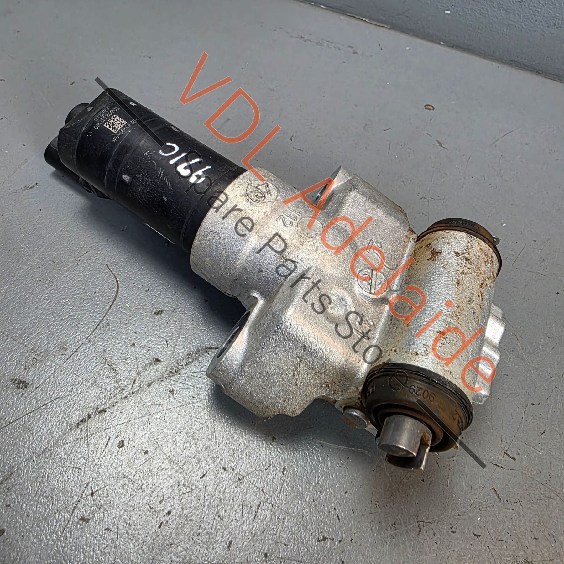 95835209203  7P0609724B  9A790761600 Porsche Audi VW Rear Electric Park Brake Servomotor 95835209203  7P0609724B  9A790761600