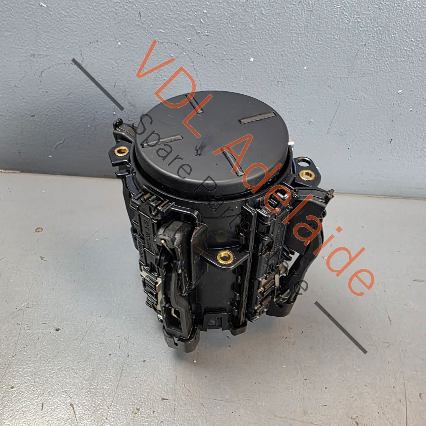 971858569D     Porsche Panamera 971 Centre Console Pop Up Drinks Cup Holder Small Front 97185869D