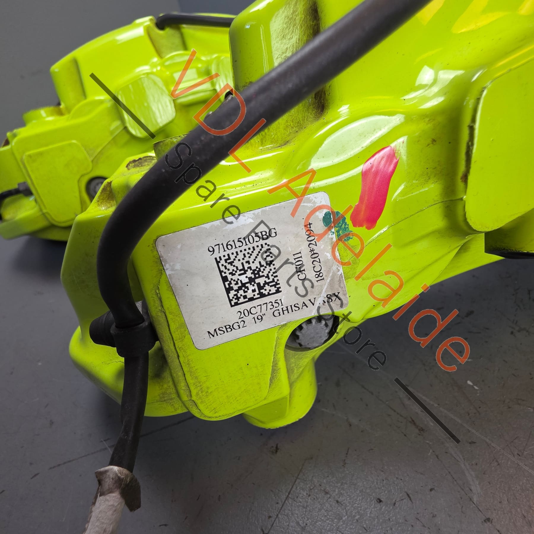 971615123E 971615124E    Porsche Panamera 971 6 Piston Brembo Brake Caliper Set suit 350mm x 34mm rotor Acid Green