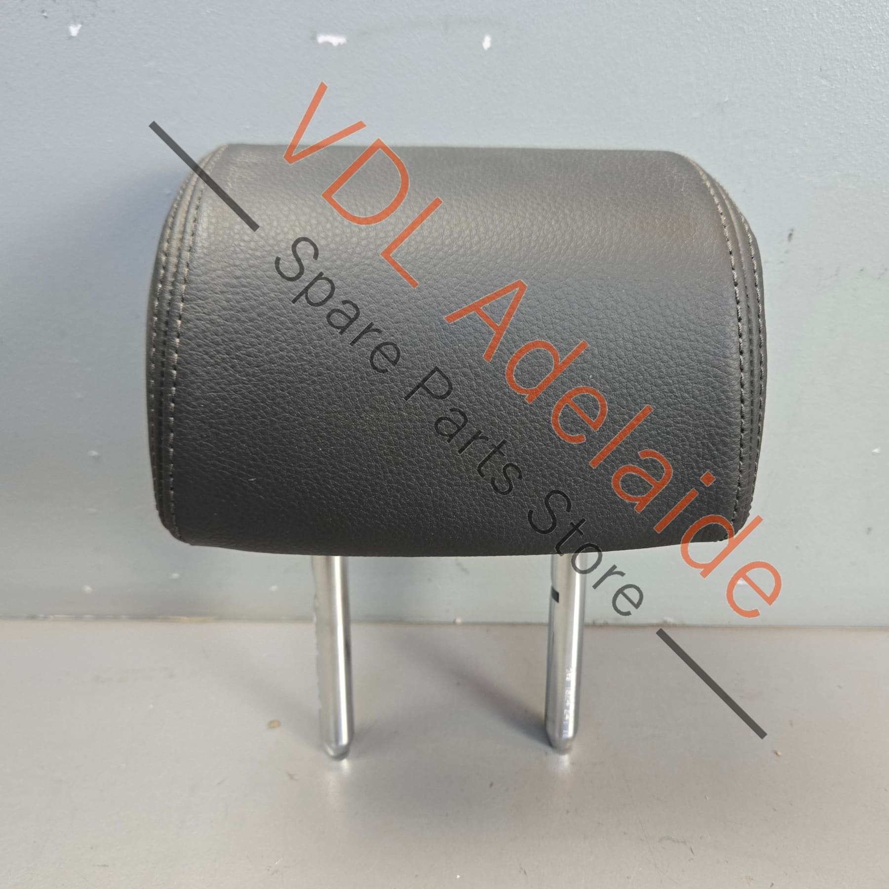 974885900C21U     Porsche Panamera 971 Rear Seat Head Rest Restraint 974885900C 21U