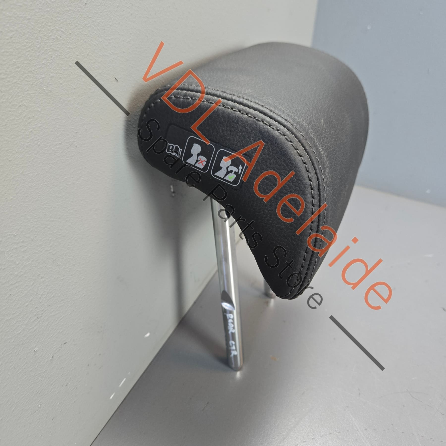 974885900C21U     Porsche Panamera 971 Rear Seat Head Rest Restraint 974885900C 21U