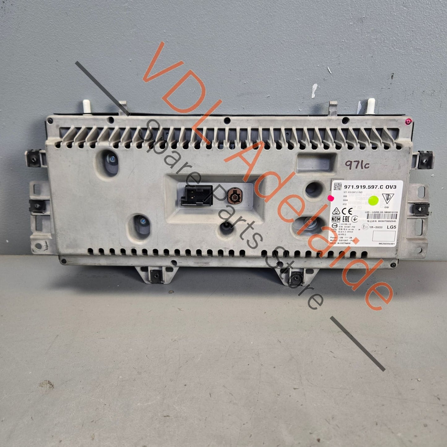 971919597C 971919597G    Porsche Panamera Main Centre Screen Display Panel 971919597A OV3 971919597G OV3