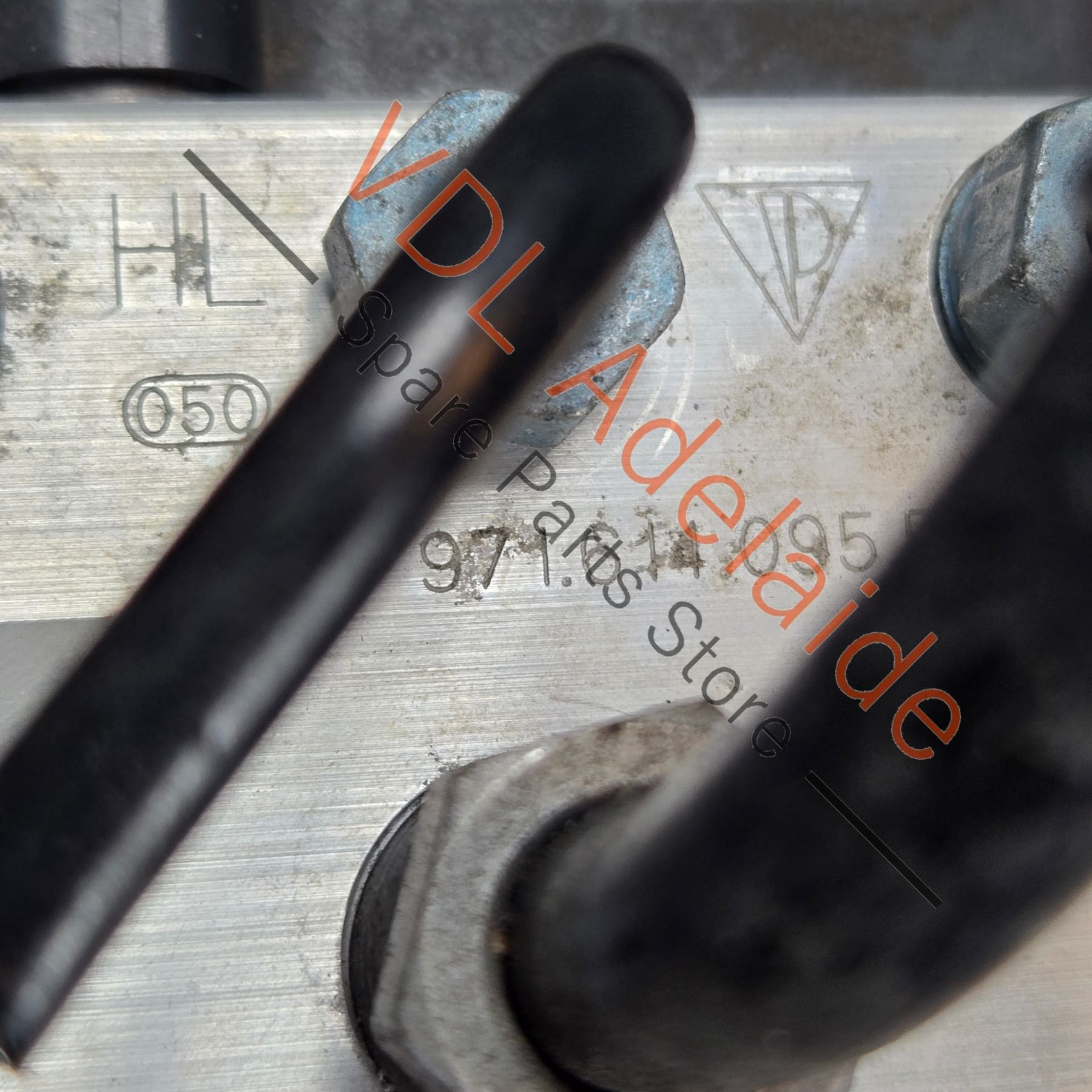 971614111M 971614111K 971614111J 
971614111F 971614095BF Porsche Panamera 971 ABS Brake Pump Module 971614111M