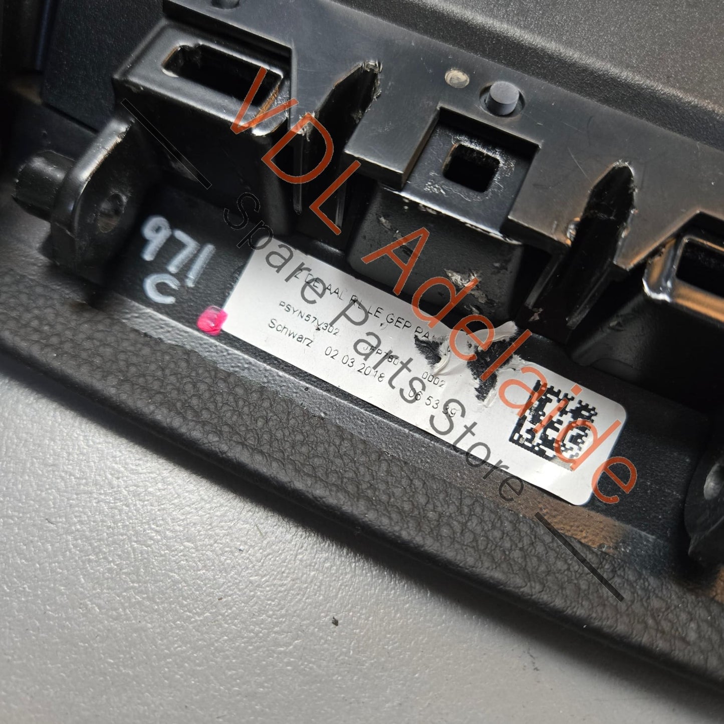 971867166J21U     Porsche Panamera 4 Centre Armrest Black Leather 971867166J 21U for RHD 2016-2023