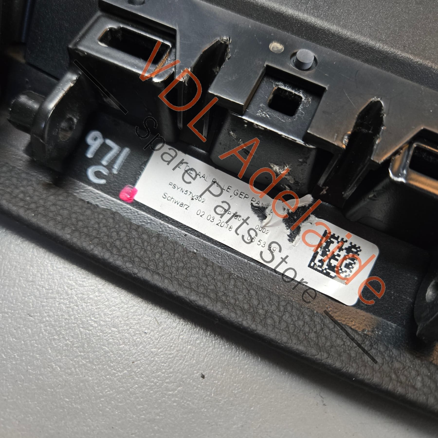 971867166J21U     Porsche Panamera 4 Centre Armrest Black Leather 971867166J 21U for RHD 2016-2023