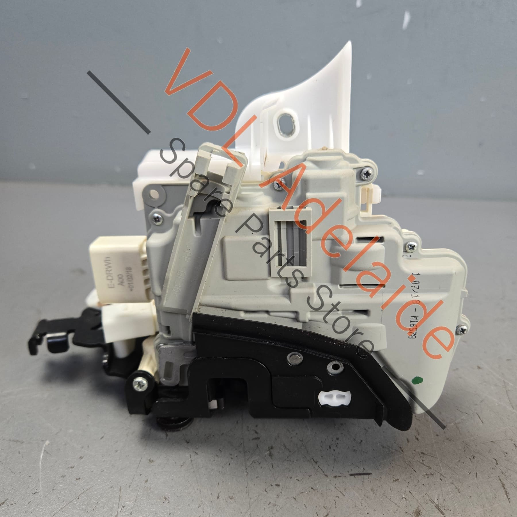 971837016D     Porsche Panamera 971 Front Right Driver Side Door Lock Mechanism 971837016D