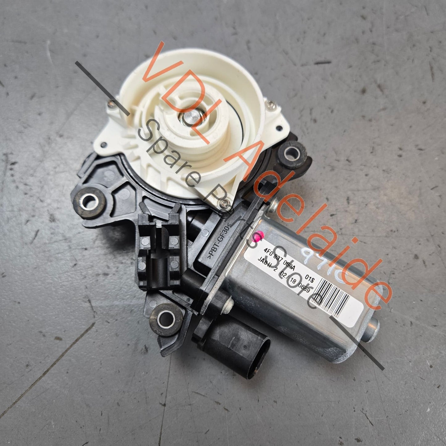 4F0837060A 9A7837060    Porsche Panamera 971 Right Side RHS Door Closing Motor Drive Unit 4F0837060A 9A7837060