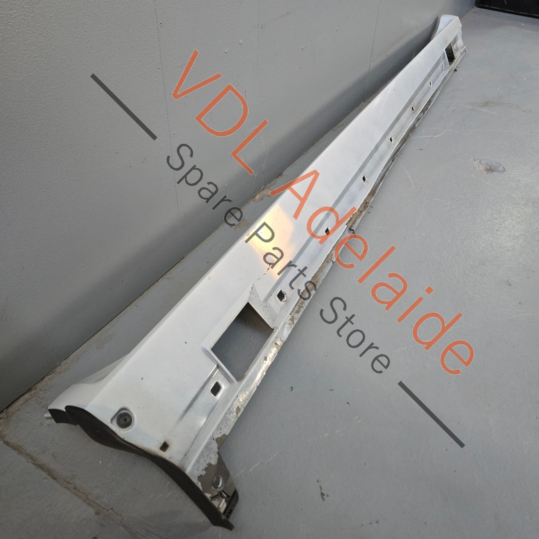 971854884B    Porsche Panamera 971 Right RHS Side Skirt Rocker Panel Moulding 971854884B