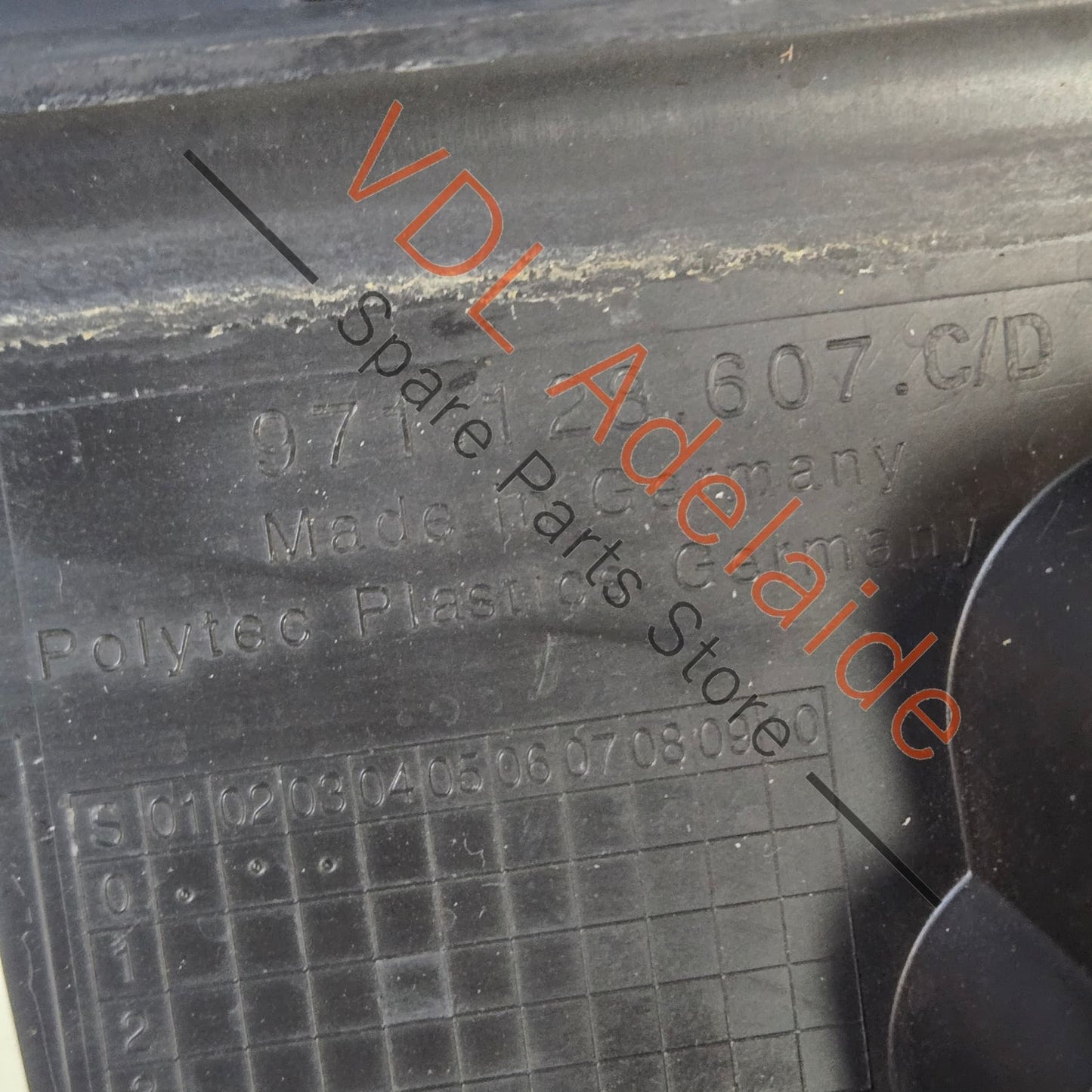 971128607D 971128607J   Porsche Panamera 971 V6 V8 Air Filter Housing Assembly 971128607B 971128607J