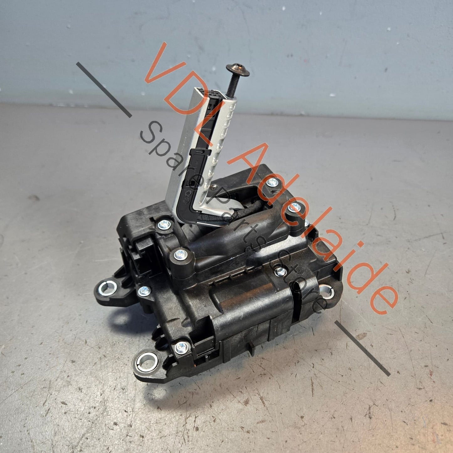 971713033D 971713033B 4M2713041F  Porsche Gear Shift Housing Switch Shifter 971713033D 4M2713041F