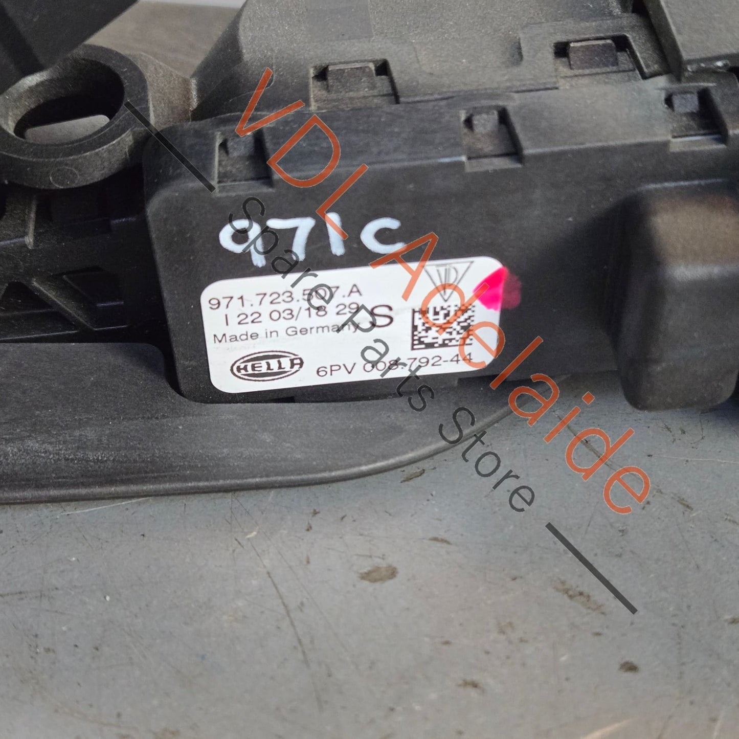 971723507A 971723507D   Porsche Panamera 971 Throttle Pedal 9711723507A