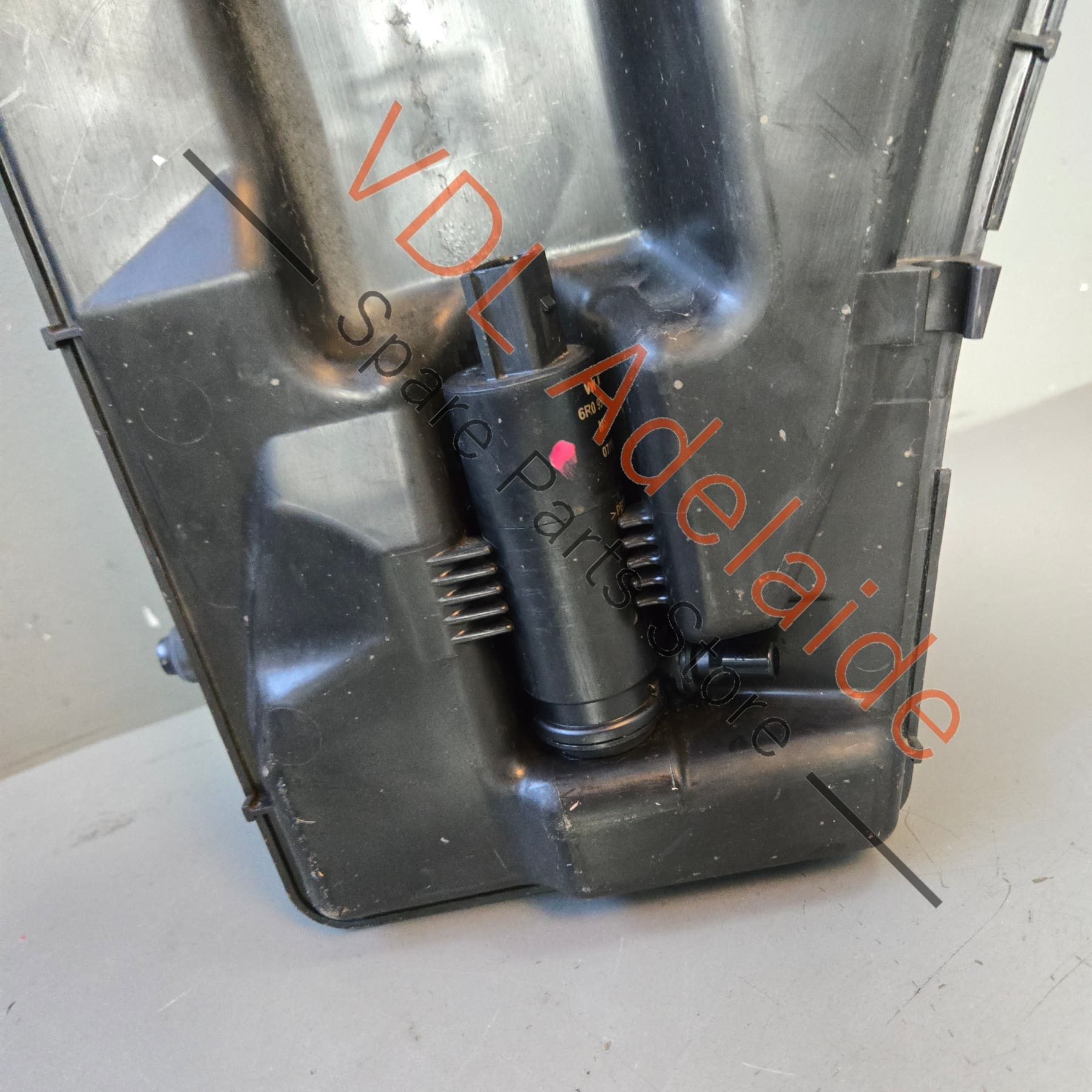 971955453D 971955463   Porsche Panamera Turbo 971 Windscreen Washer Fluid Tank Reservoir Bottle