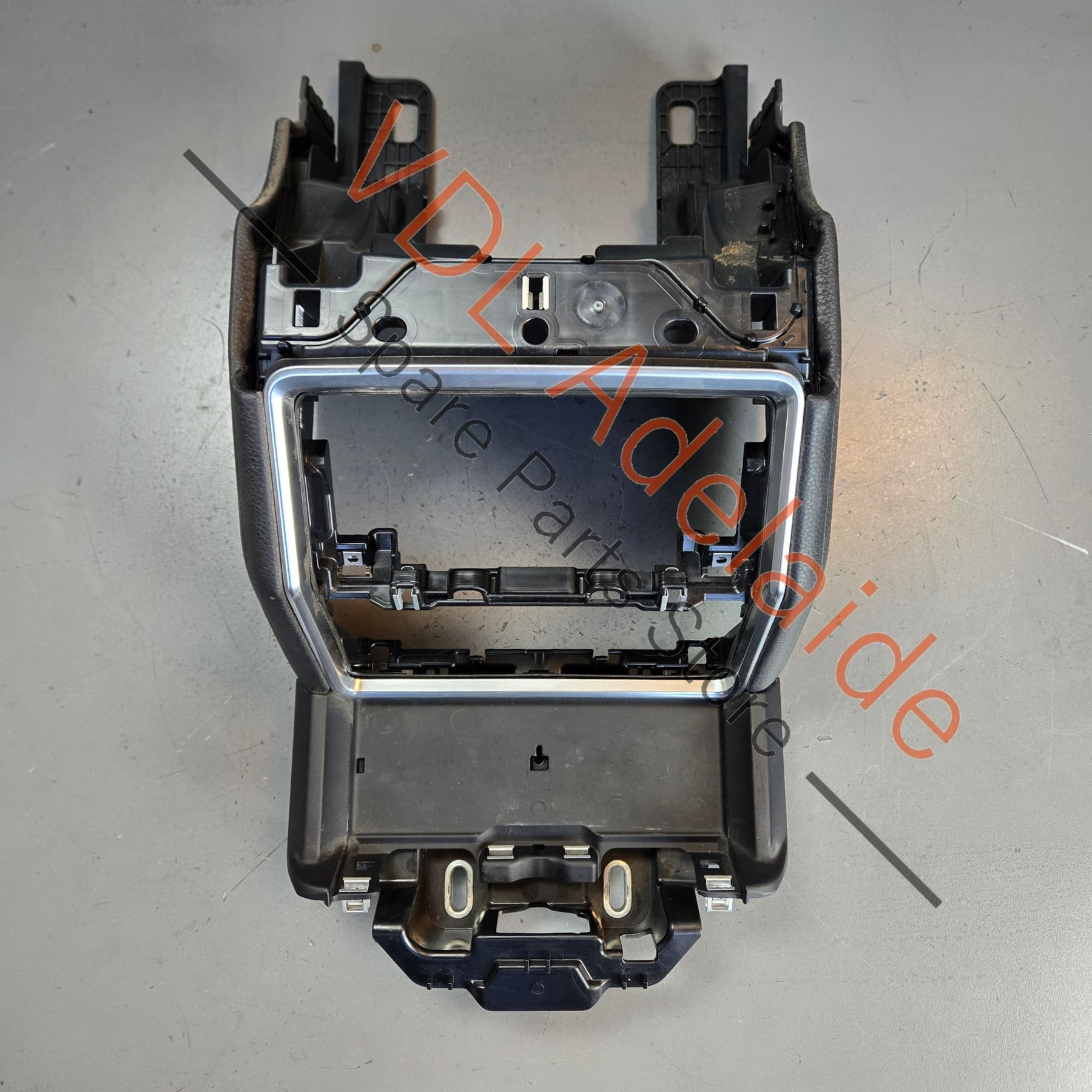 974863241C 974863241F7P8   Porsche Panamera 971 Rear Centre Console Trim 974863241F 7P8