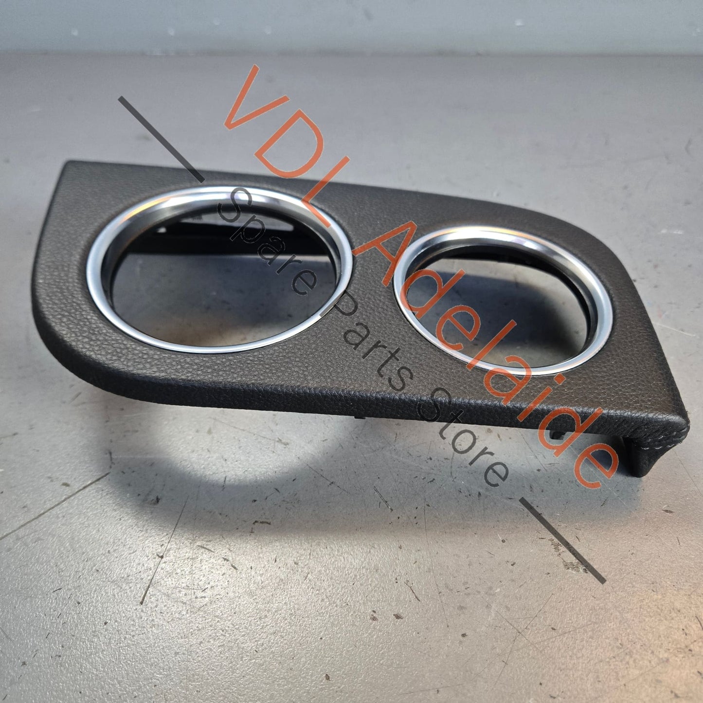 971863488C    Porsche Panamera Leather Centre Console Armrest Arm Rest Drinks Cover Trim 971863488C 21U