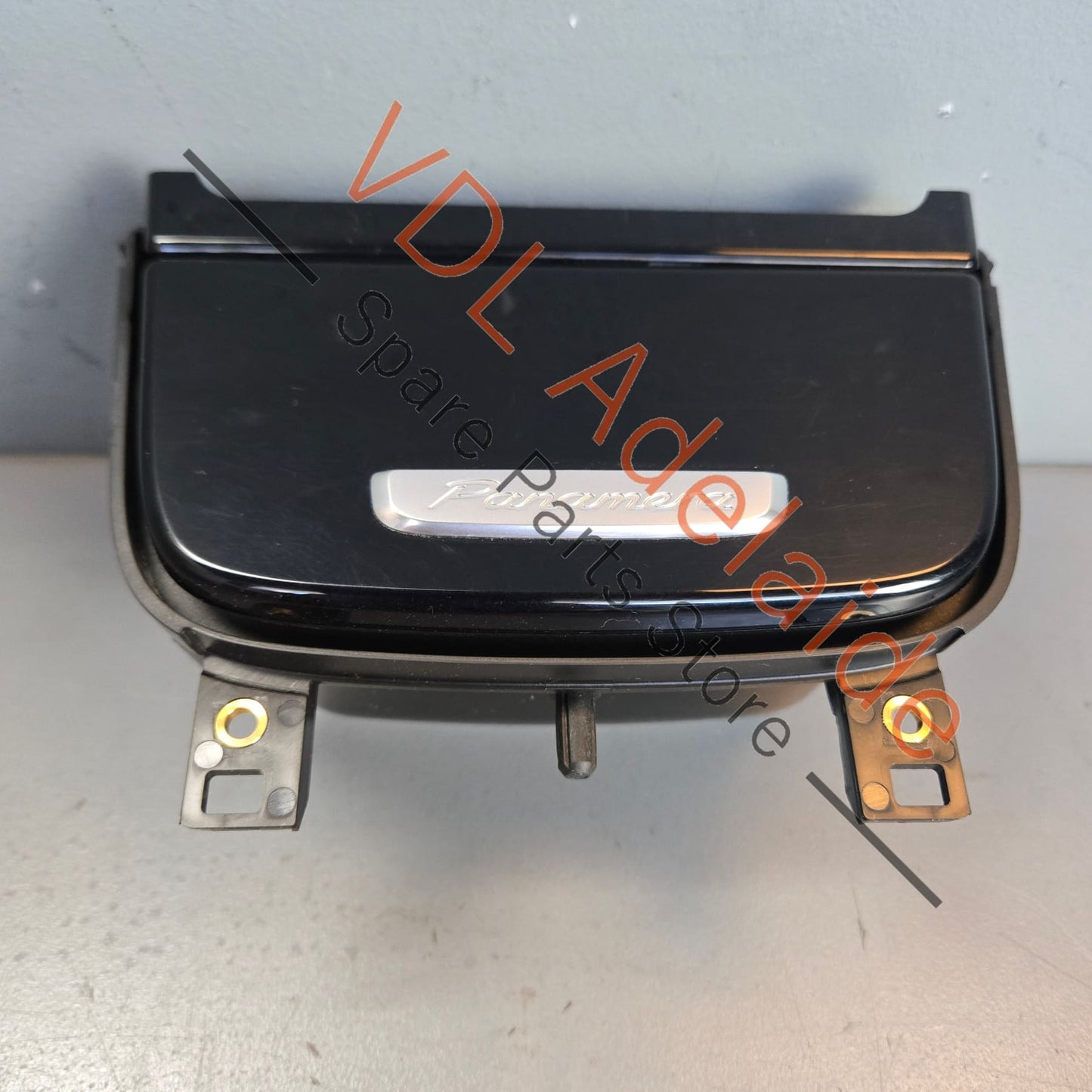 971858417AN0V3 971858417AN 971858331B  Porsche Panamera Centre Ashtray Compartment Flip Open 971858417AN 0V3 971858331B