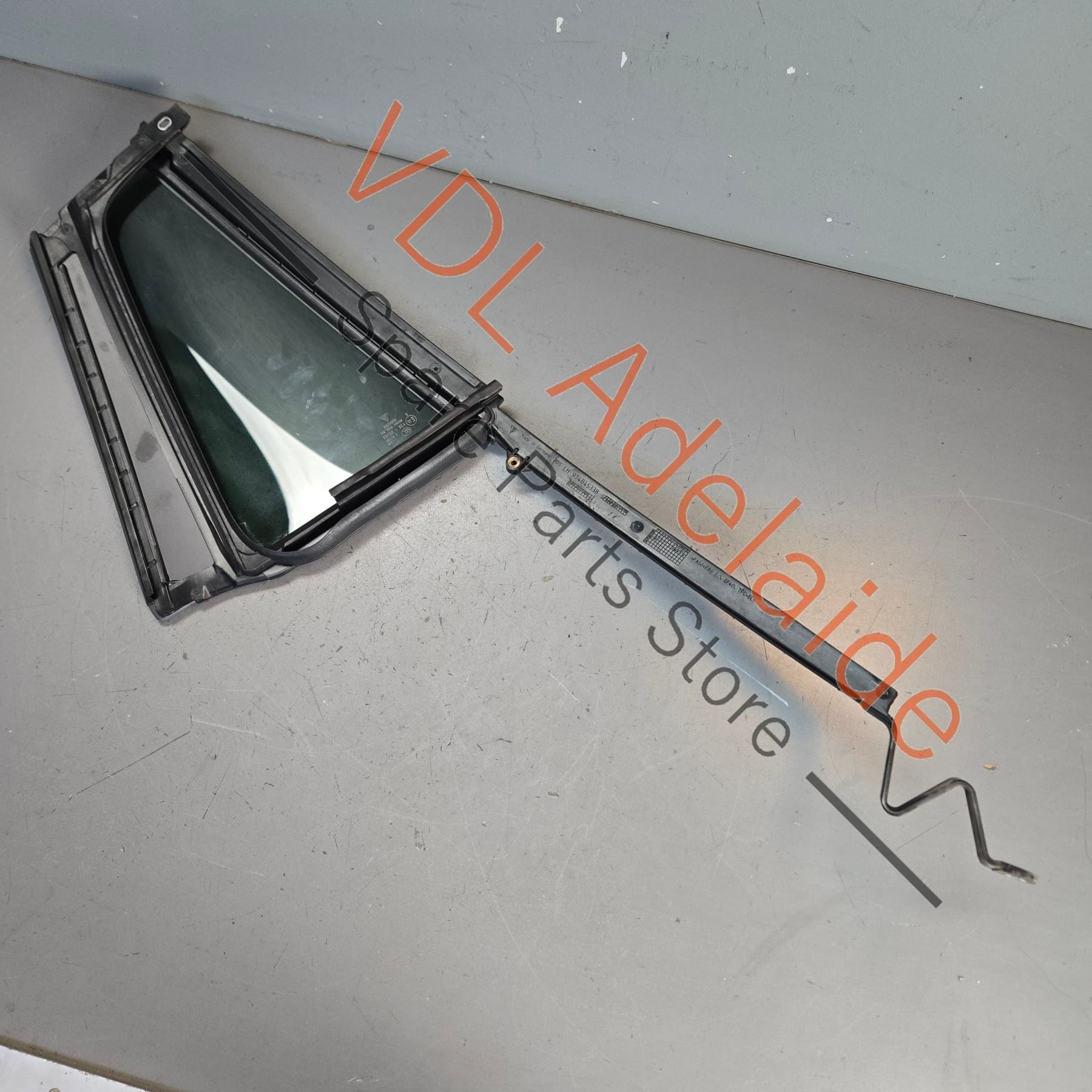 974845025C    Porsche Panamera Turismo 971 Rear Left Door Quarter Window Privacy Glass Tinted