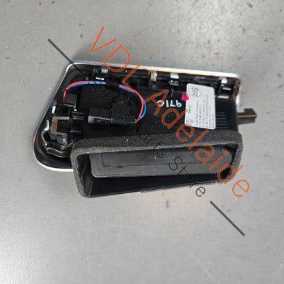 971819204C 971819204CDAP   Porsche Panamera 971 Right B Pillar Air Conditioning Vent 971819204C DAP