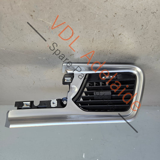 971819702B    Porsche Panamera 971 RHS Right Side Dashboard Air AC Vent 971857715E 971819702B