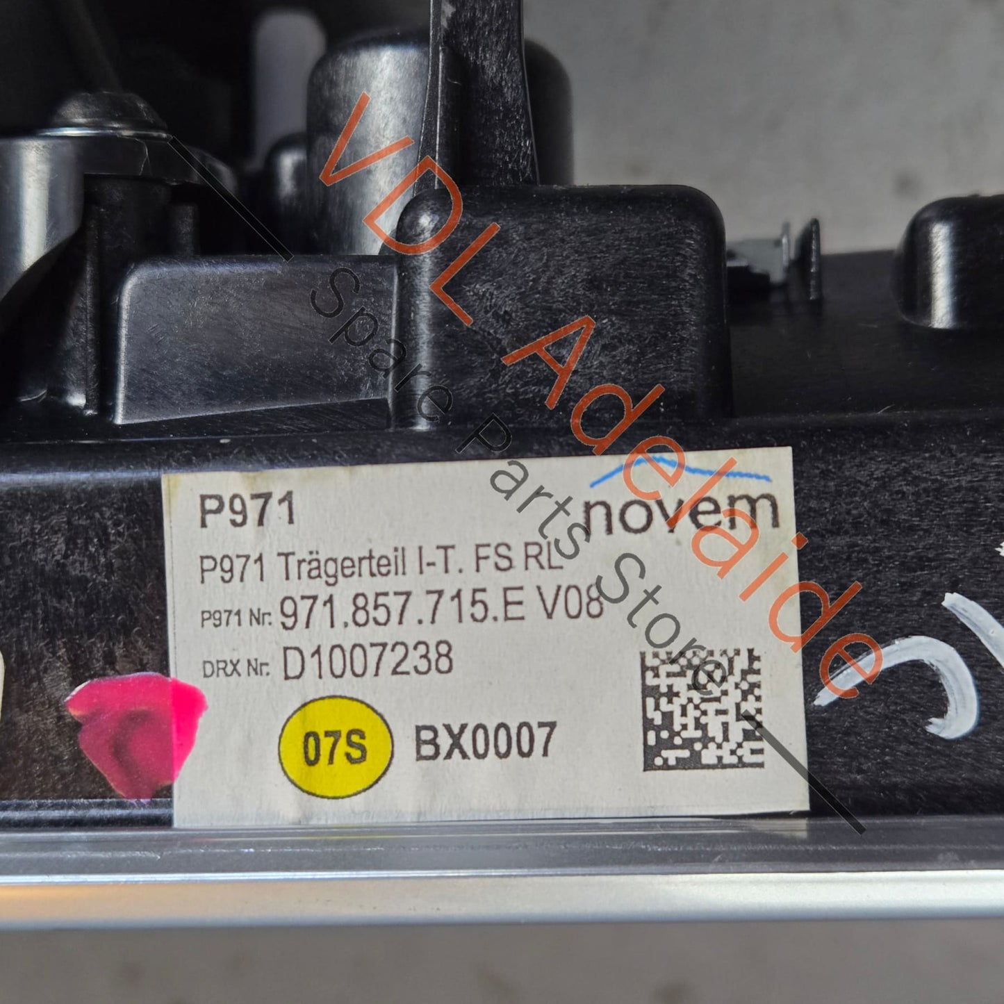 971819702B    Porsche Panamera 971 RHS Right Side Dashboard Air AC Vent 971857715E 971819702B