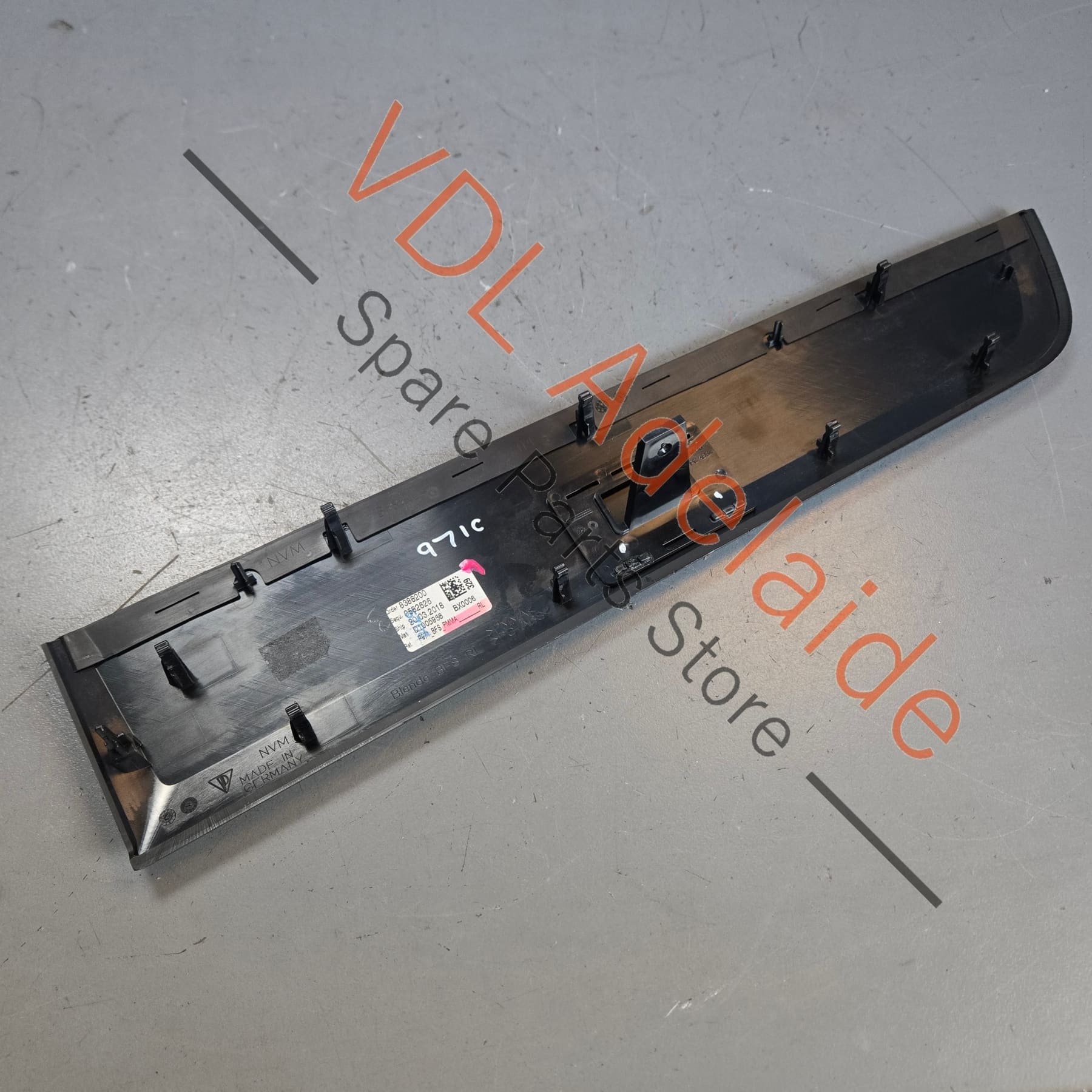 971854378A    Porsche Panamera 971 Left Passenger Side Dash Molding Trim for RHD Gloss Black 971854378A