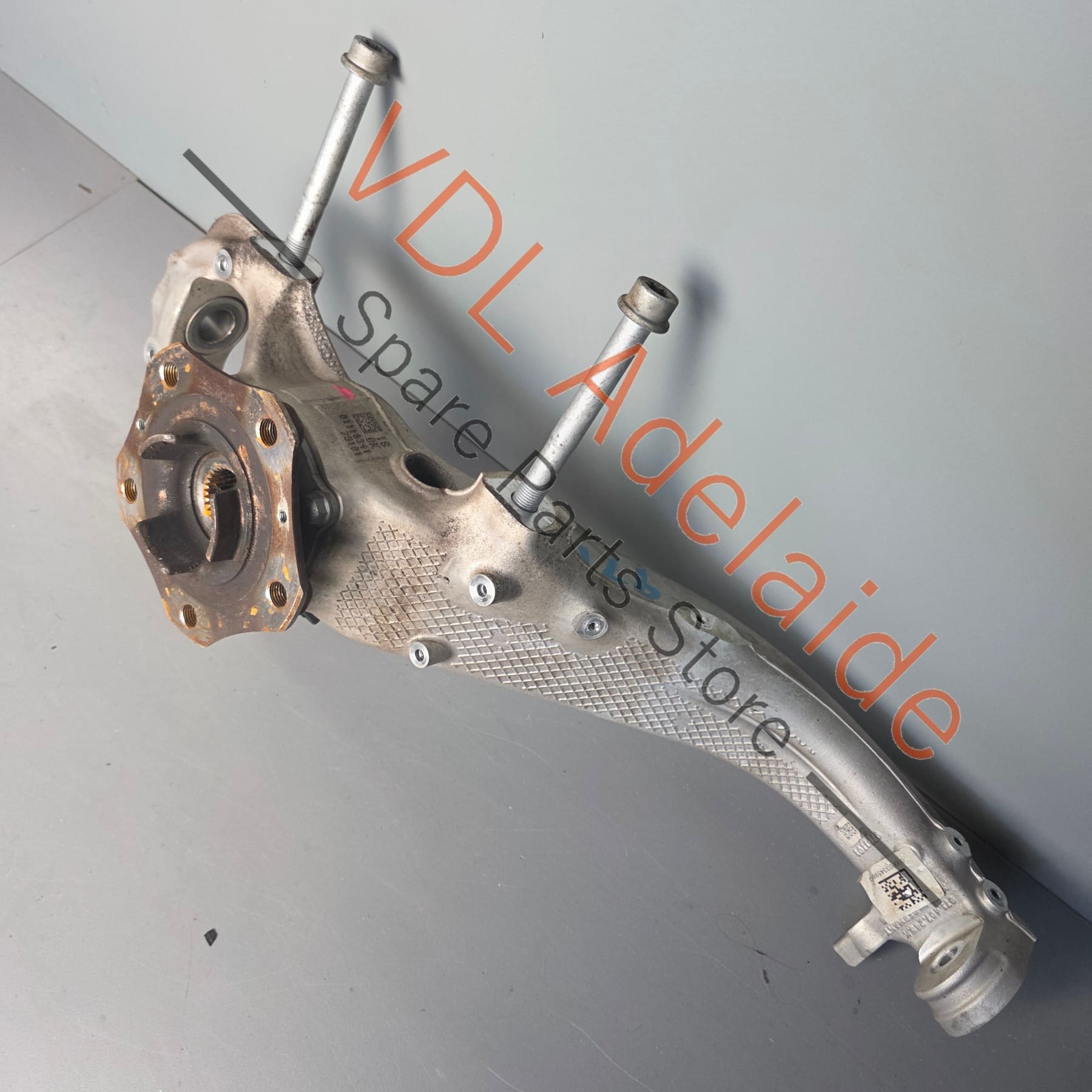 971407245K    Porsche Panamera 971 Front Left Suspension Hub Knuckle 971407245H