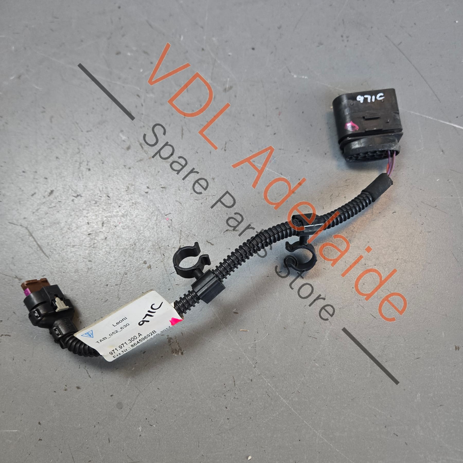 971971300A    Porsche Panamera 971 Kessy Keyless Entry Wiring Cable Centre Console 971971300