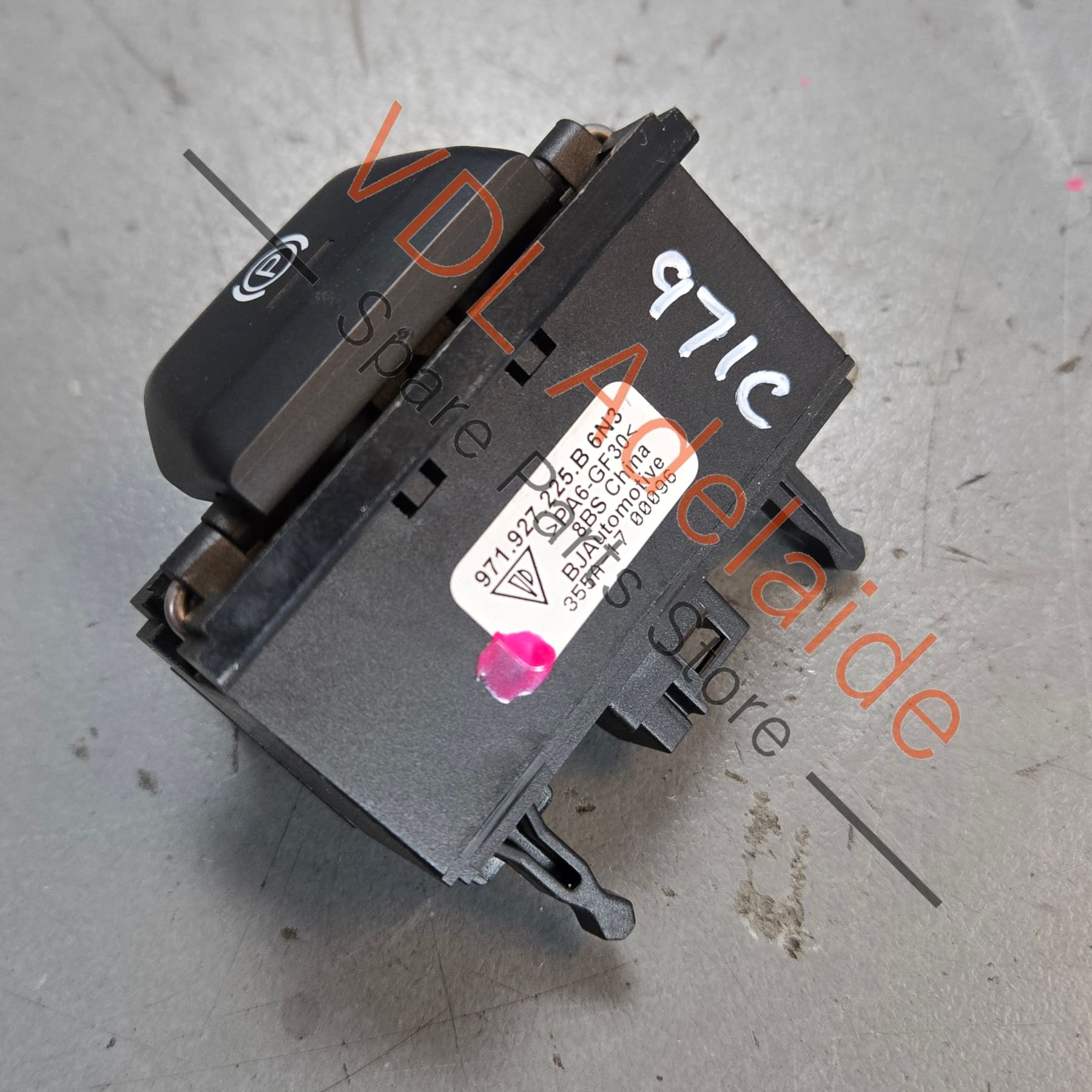971927225B   Porsche Panamera 971 Park Brake Switch 971927225B