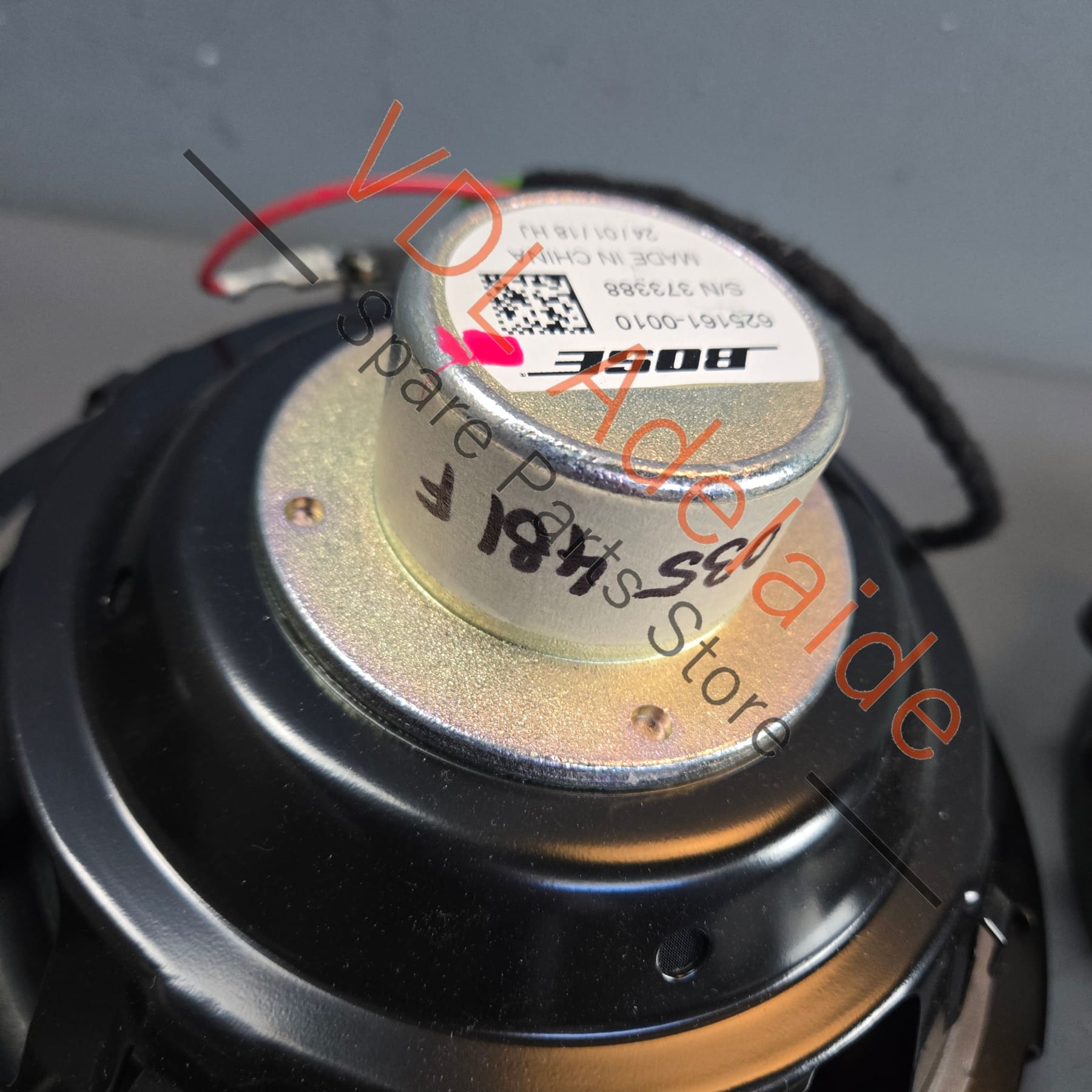 971035481F   Porsche 10x BOSE Speaker Set from Panamera Incl Bass Mid & Treble Audio