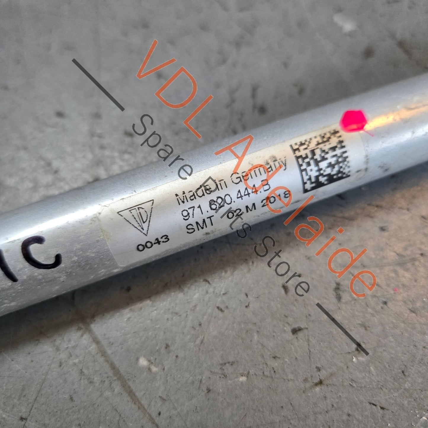 971820444B   Porsche Panamera 971 Coolant Pipe Hose 971820444B