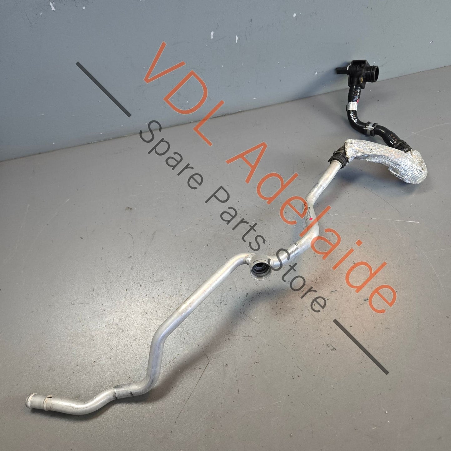 971820440A   Porsche Panamera 971 Coolant / Refrigerant Pipe Hose 971820440A