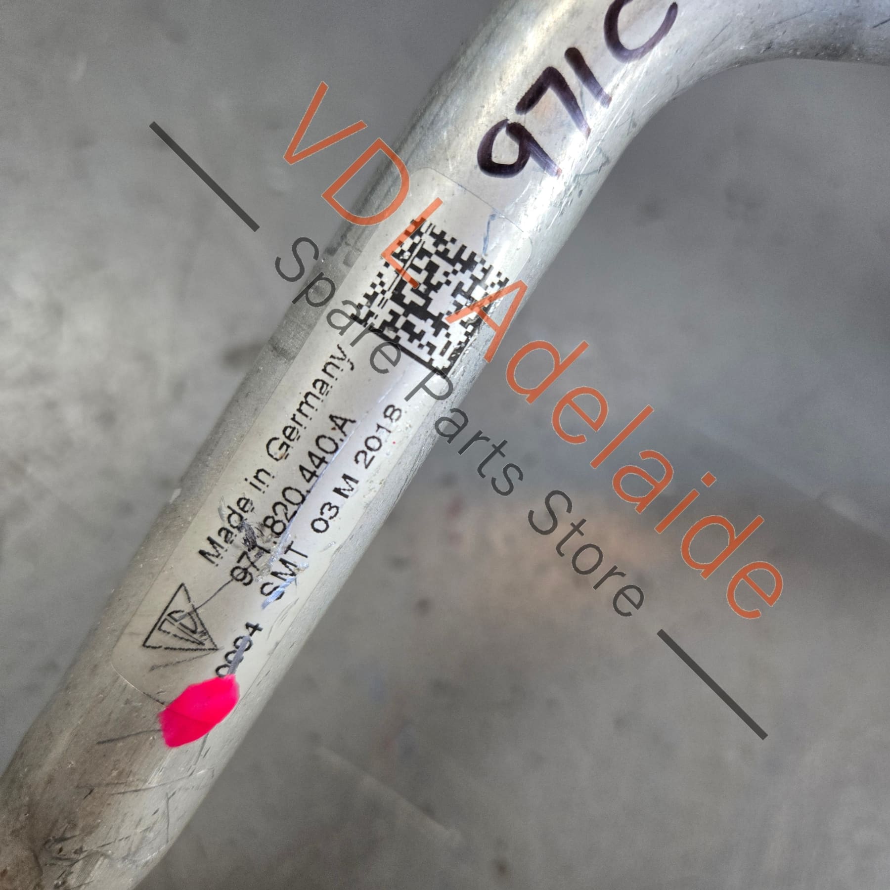 971820440A   Porsche Panamera 971 Coolant / Refrigerant Pipe Hose 971820440A