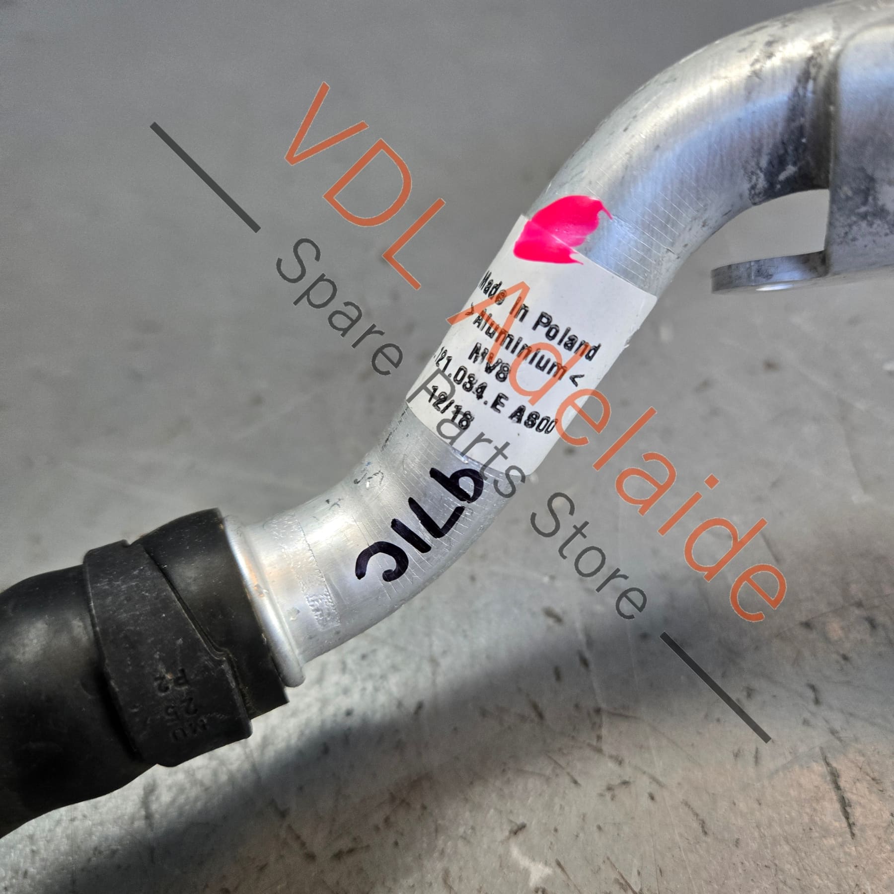 971121084E   Porsche Panamera 971 Coolant Pipe 971121084E