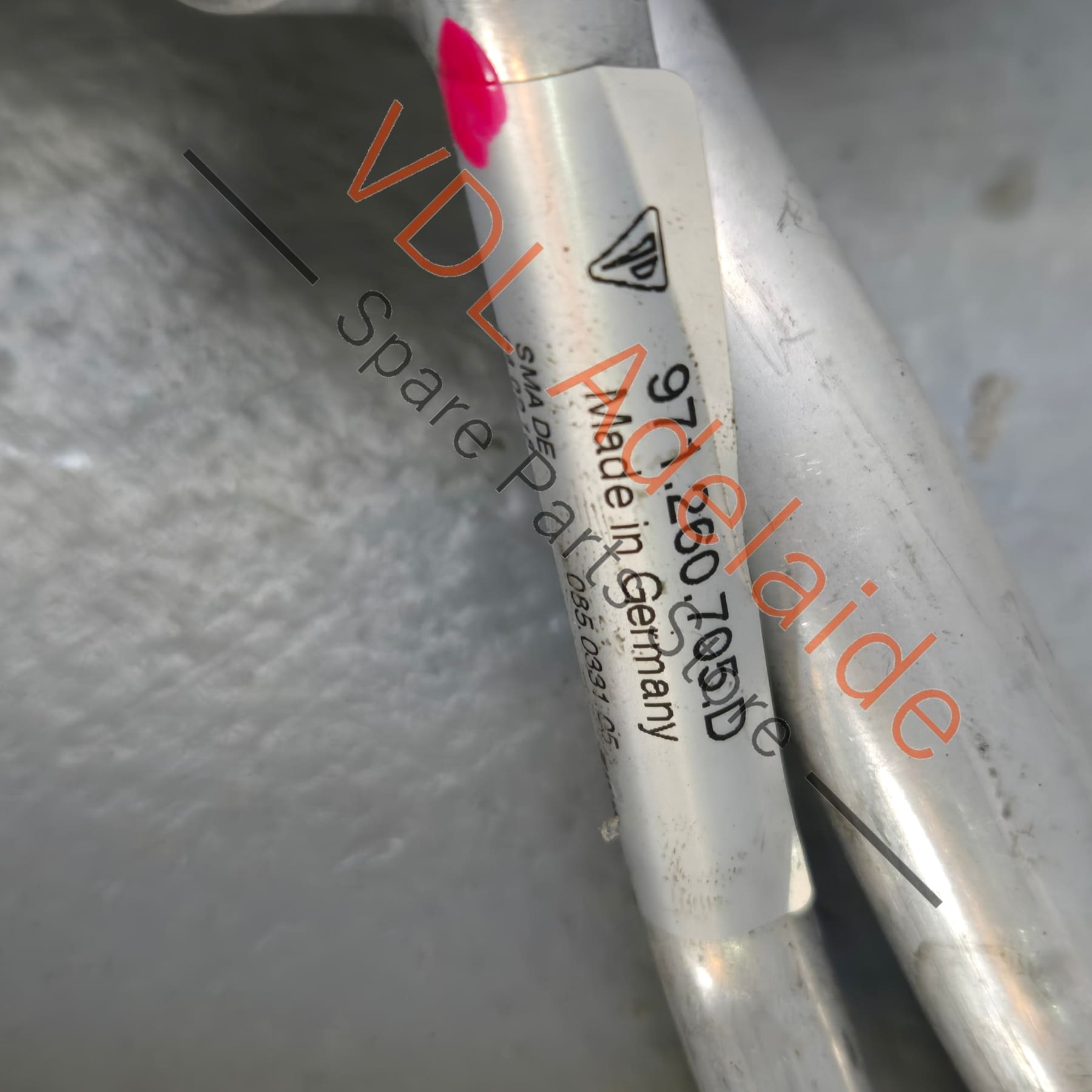 971121084E   Porsche Panamera 971 Coolant Pipe 971121084E