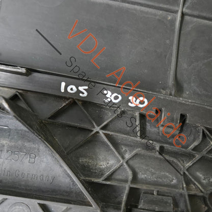 95B965501AA 971121257BOK1 95B965501H Porsche Panamera Radiator Vent Flap with Servomotor 95B965501AA 971121257B