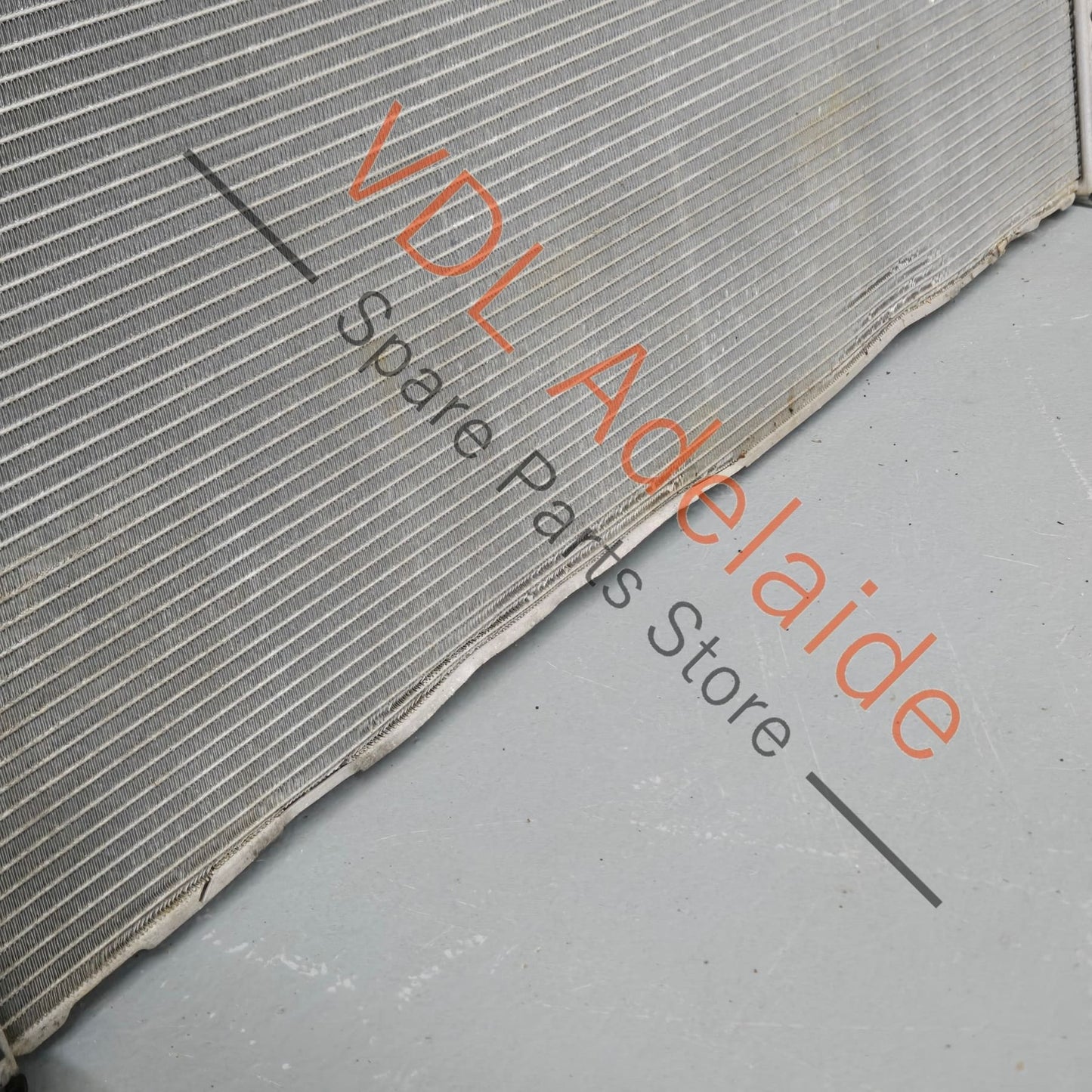 PAE121253 9A712125300  Genuine Porsche Panamera 971 Radiator PAE121253