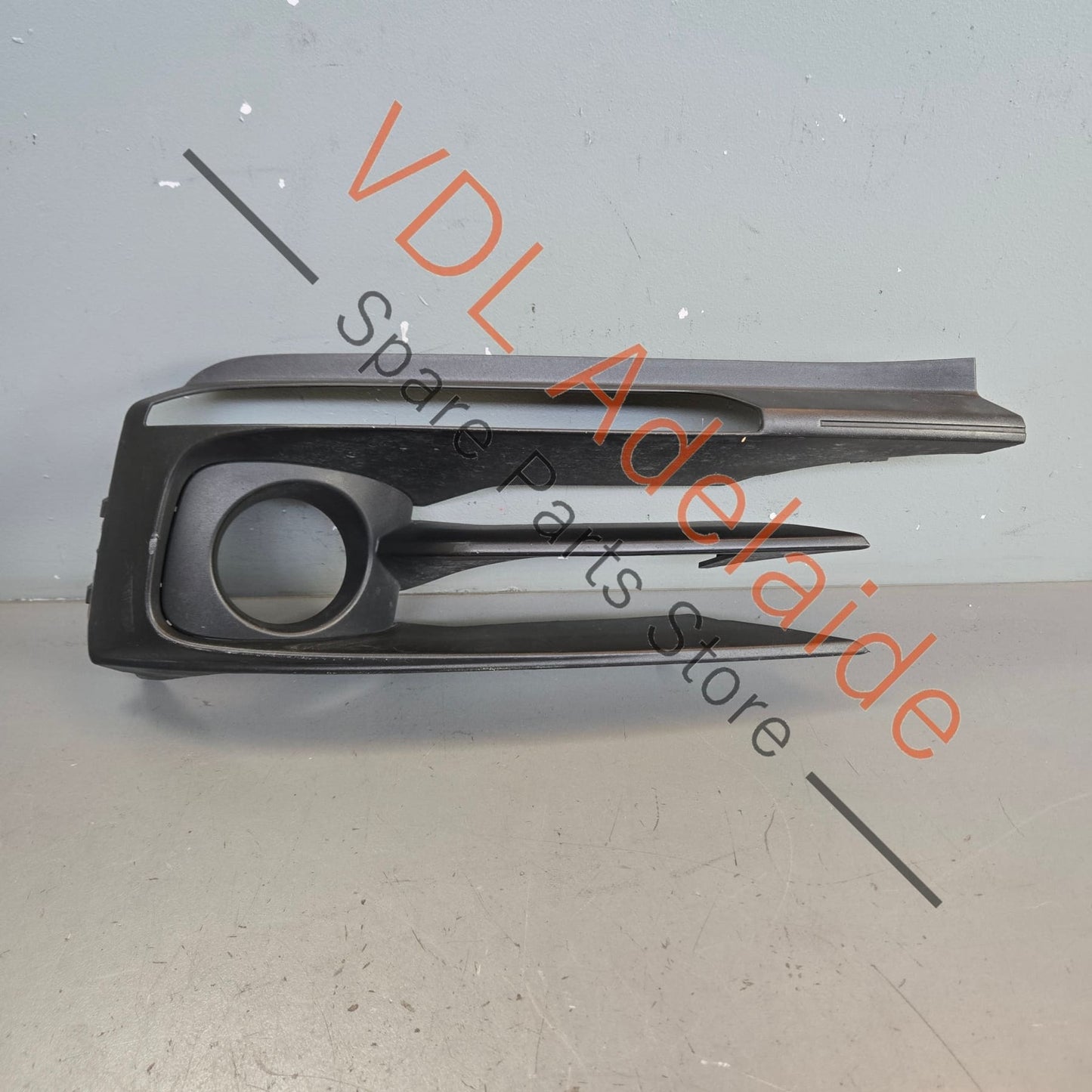 971807878BOK1 971807834OK1  Porsche Panamera Right Bumper Grille for Radar 971807878B OK1 & 971807834 OK1